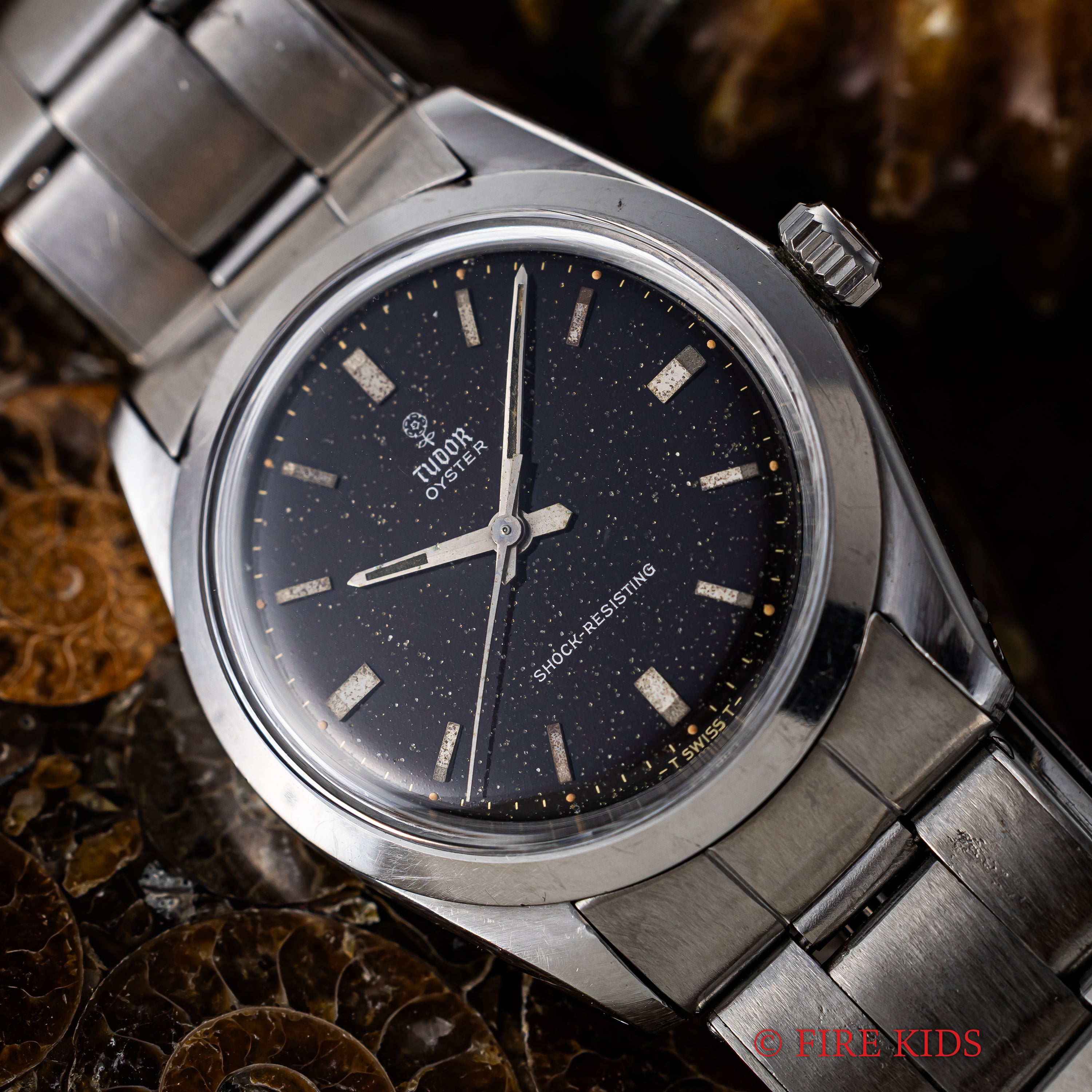 チューダー Ref.7984 小薔薇 オイスター ブラックミラー 1966年製