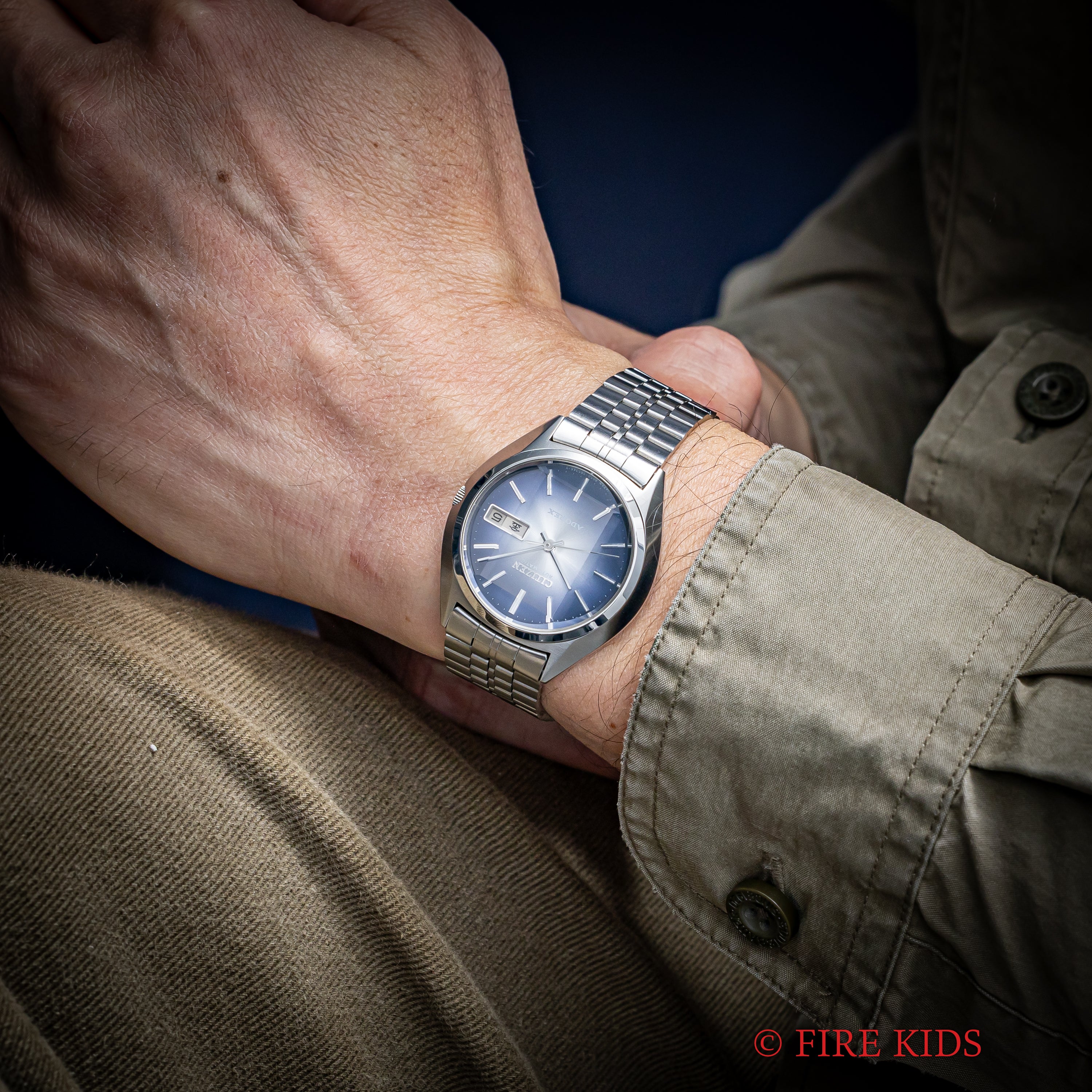 シチズン アドレックス Ref.4-385195TA 1975年製 ブルーグラデーション