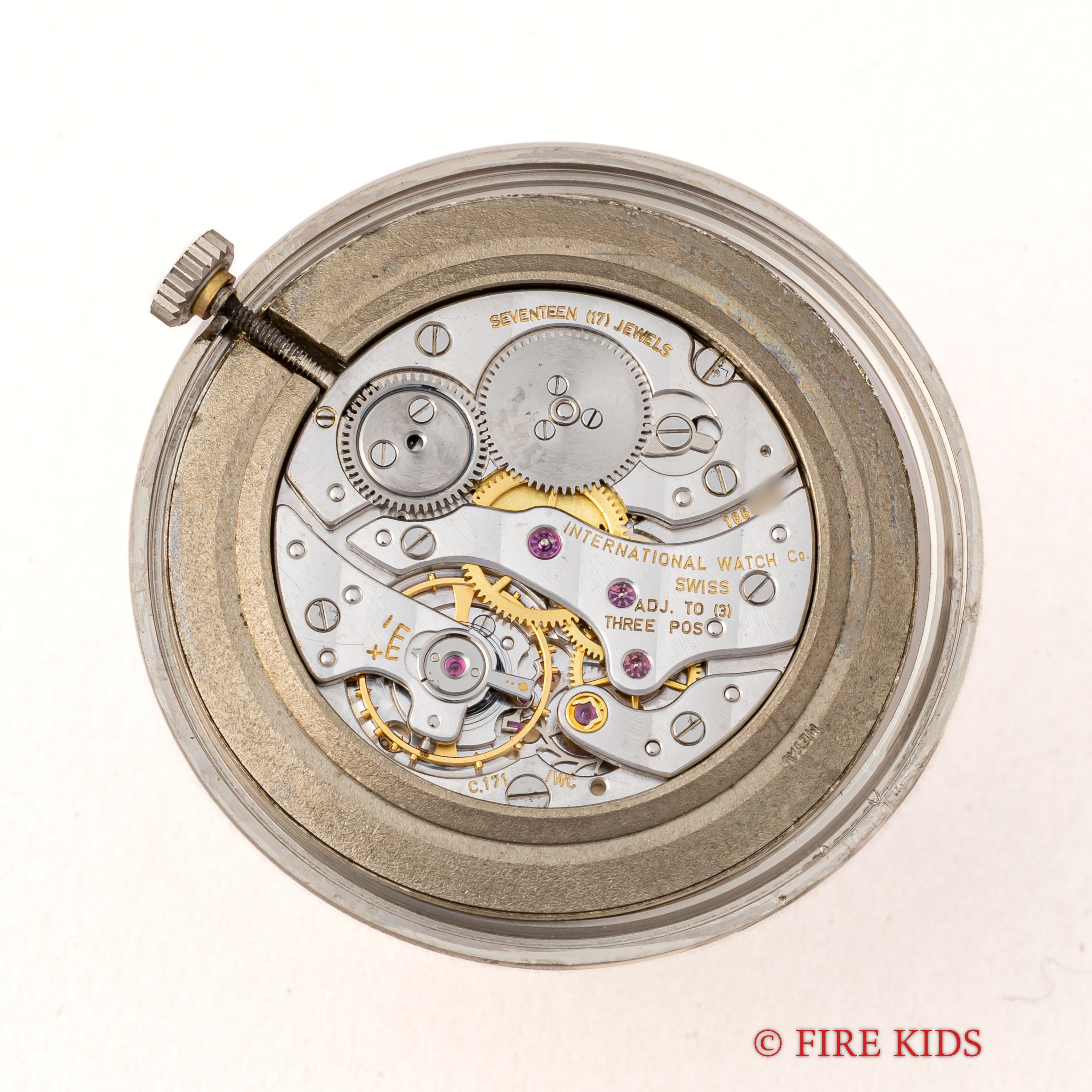 IWC ラウンドケース 1972年製 18金無垢 飛びローマンダイヤル Ref.1220