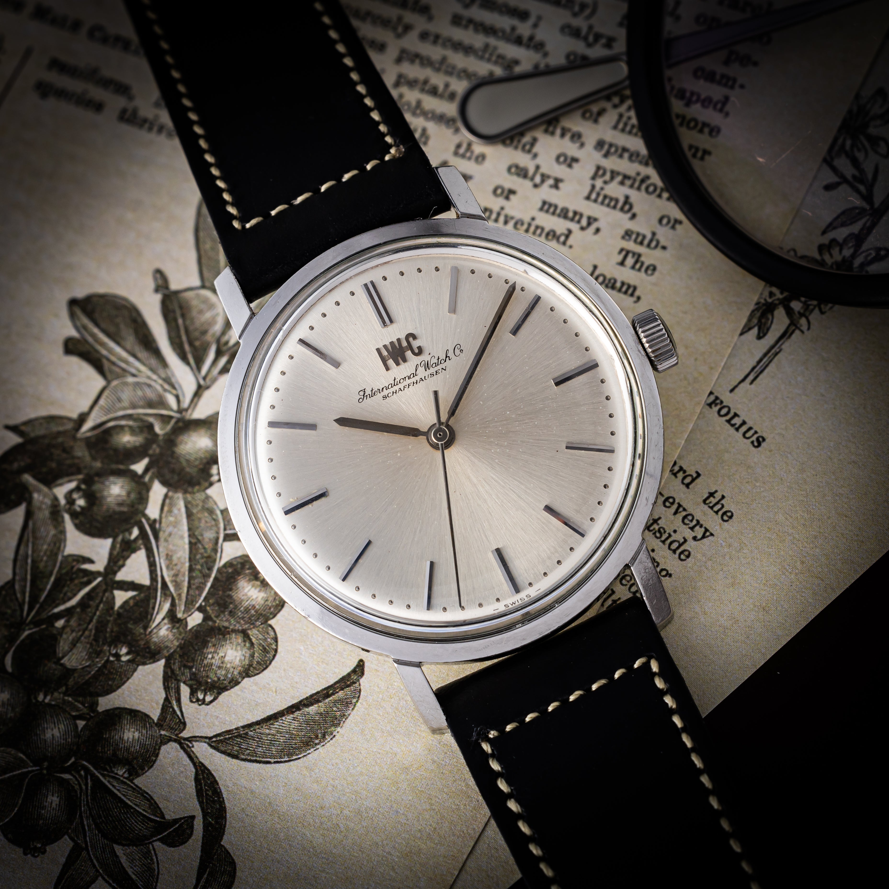 IWC ラウンドケース 1970年製 Ref.1818 手巻き Cal.89 シルバーダイヤル