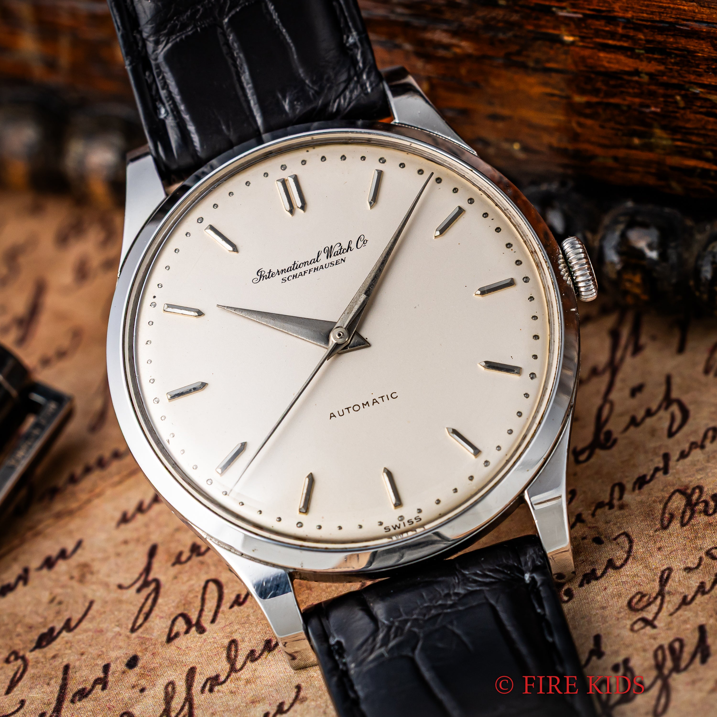 IWC ラウンドケース 1960年製 ペラトン式自動巻き Cal.853 ノンデイト