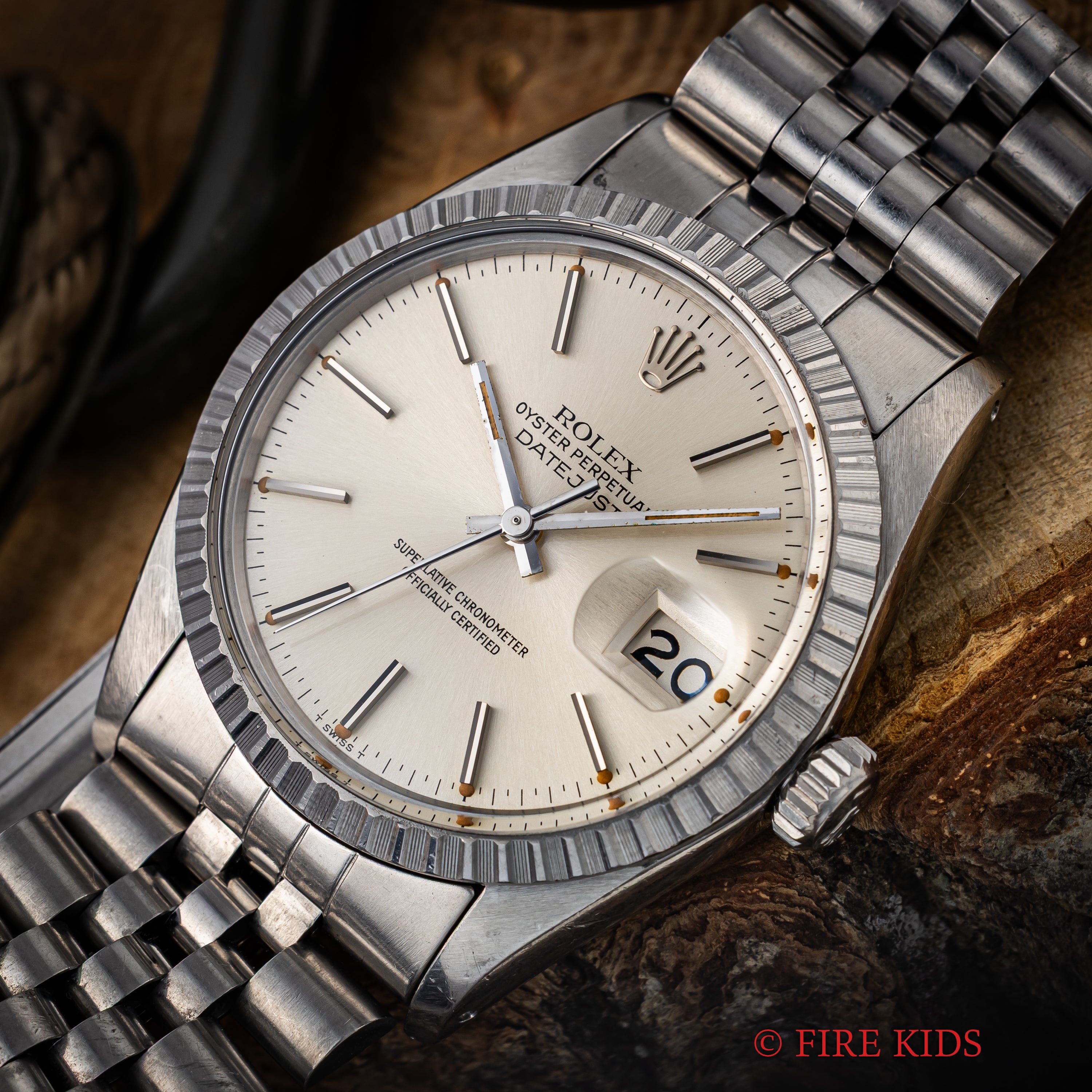 ロレックス デイトジャスト 1978年製 Ref.16030 シルバーダイヤル オールトリチウム 純正ジュビリーブレス