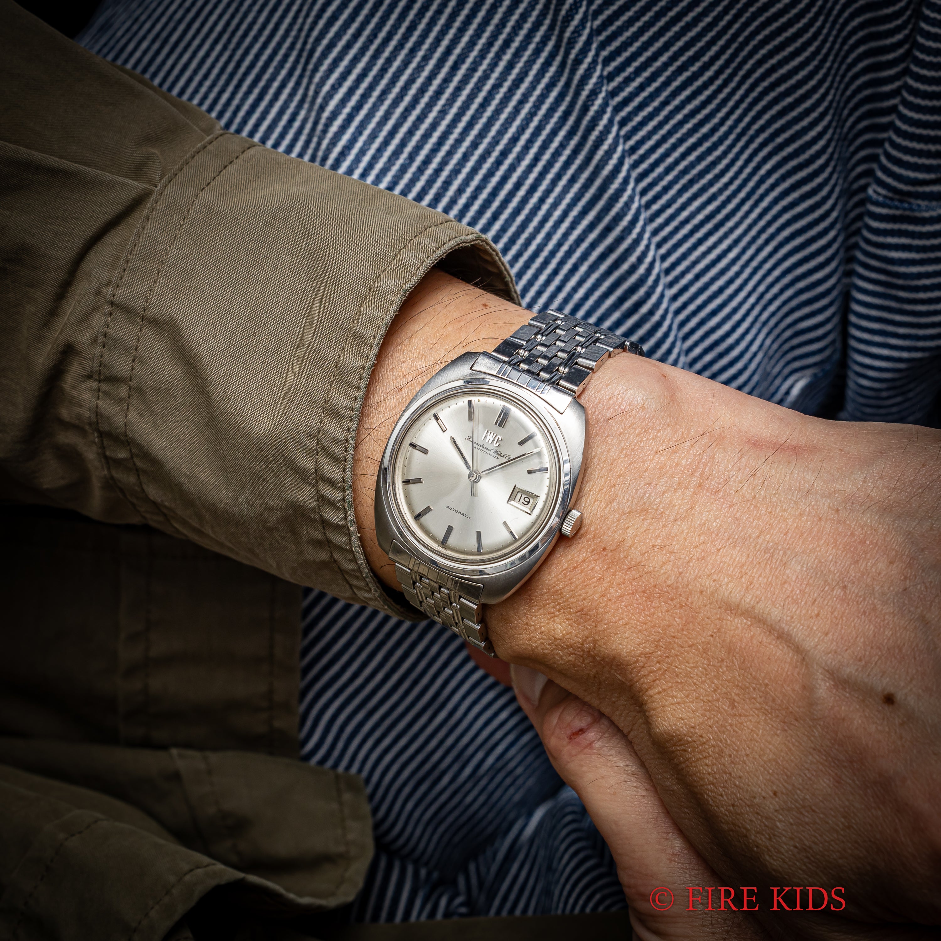 IWC トノーケース ゲイフレアブレス付き 1970年製 Ref.819A Cal.8541B