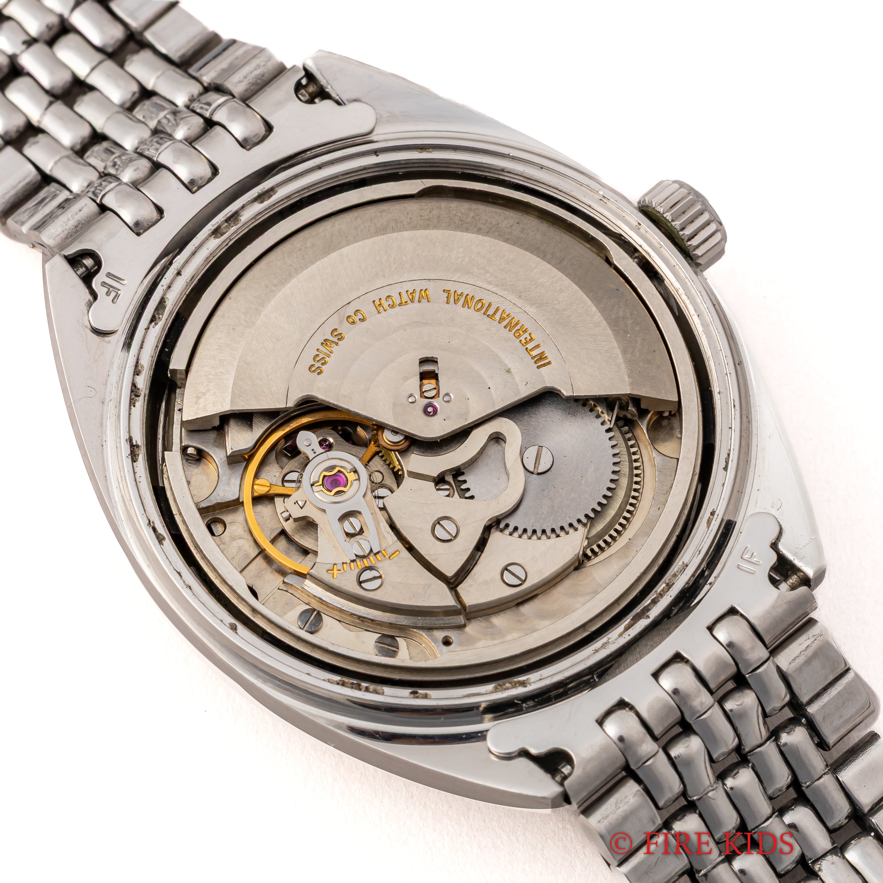 IWC ヨットクラブ 1975年製 ペラトン式自動巻き Cal.8541B 純正ゲイフレアーブレス付き