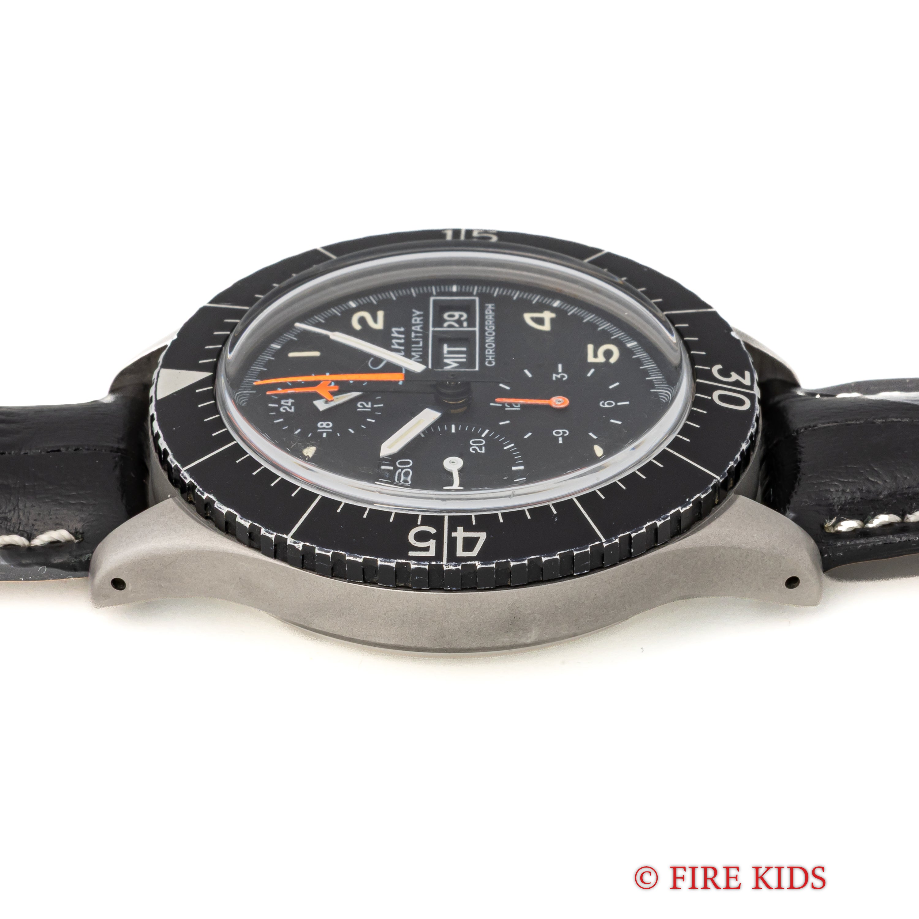 ジン ミリタリークロノグラフ 1990年代製 レマニアCal.5100搭載自動巻き