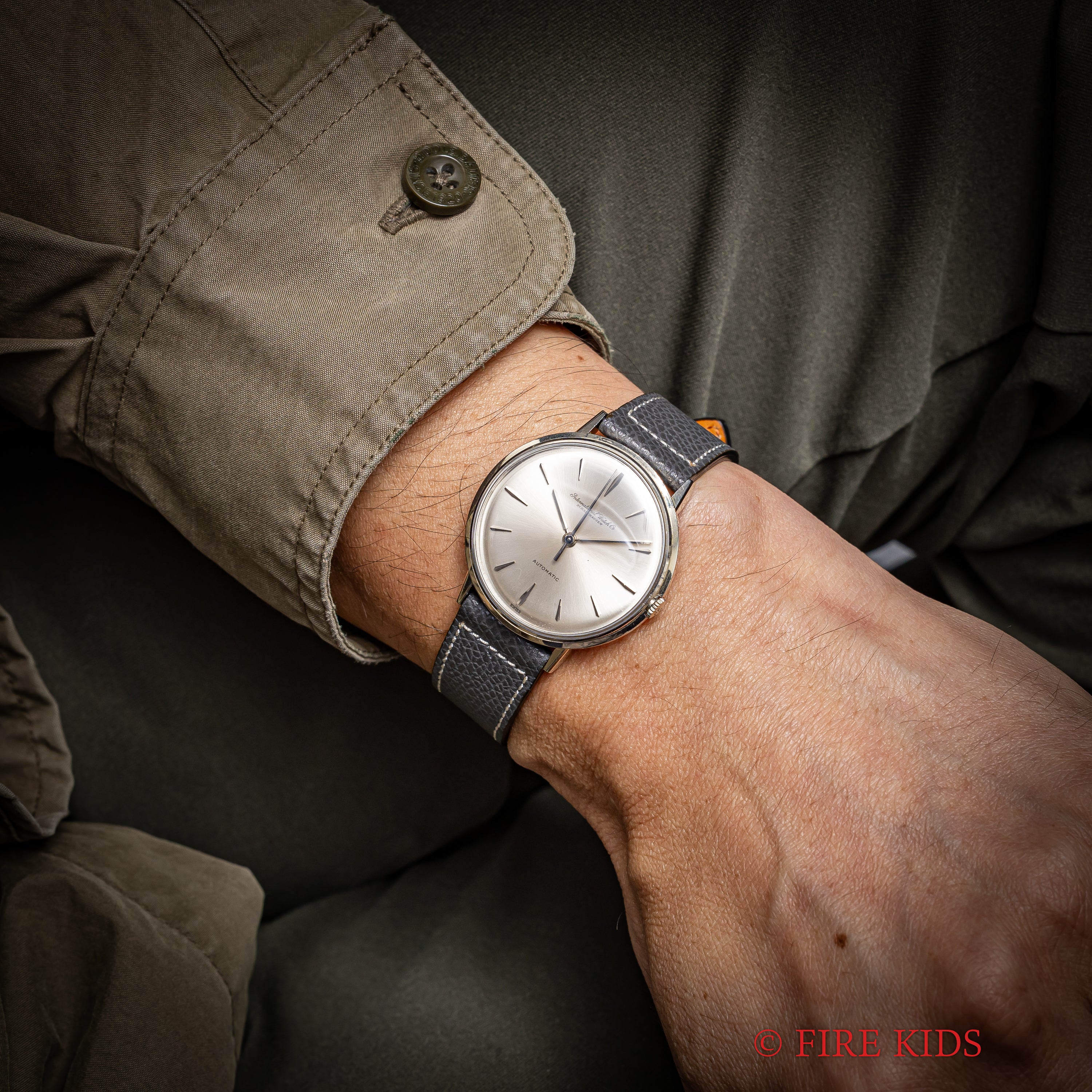 IWC 18金無垢ホワイトゴールド 1964年製 ラウンドケース Ref.603A ペラトン式自動巻 Cal.853 ノンデイト