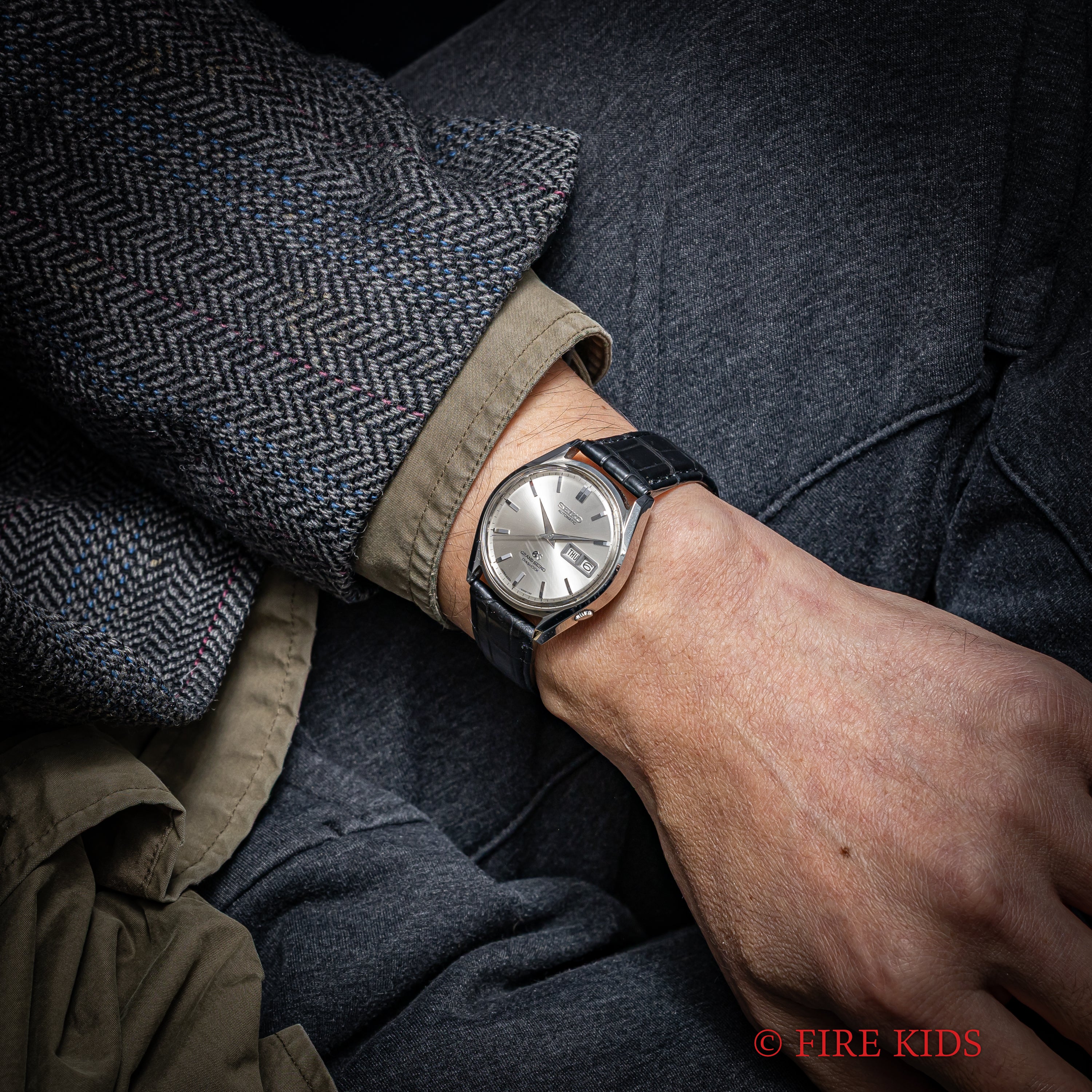 グランドセイコー 1967年製 Ref.6246-9001 62GS デイデイト ロービート自動巻き 純正尾錠付き