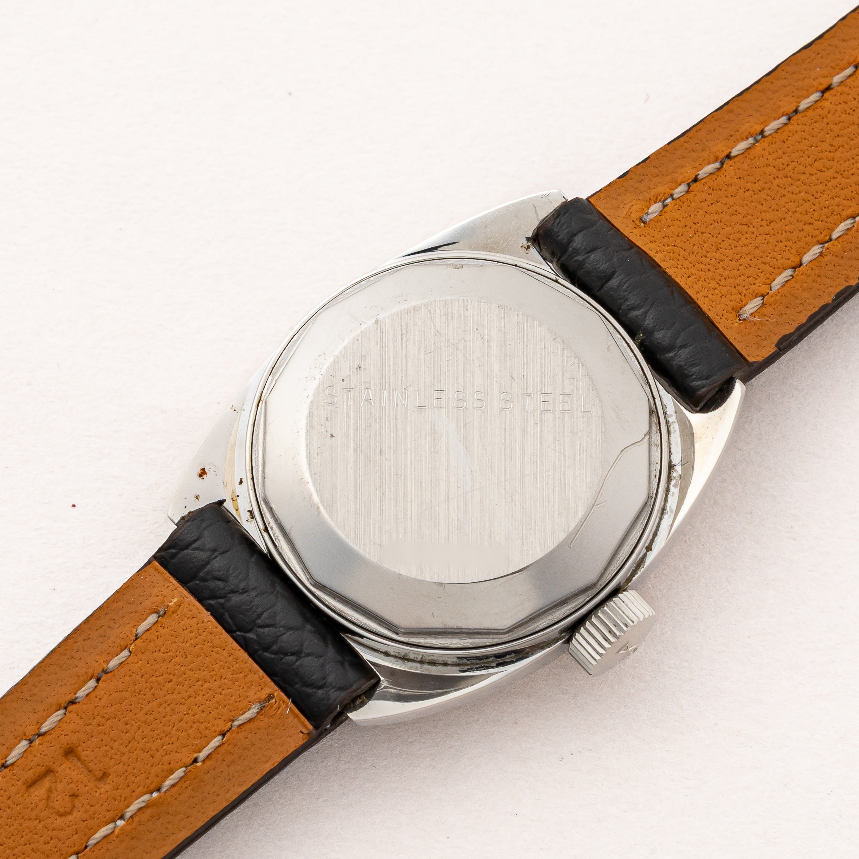 IWC レディース トノーケース1972年製 Ref.R440S 箱・ギャラ付き