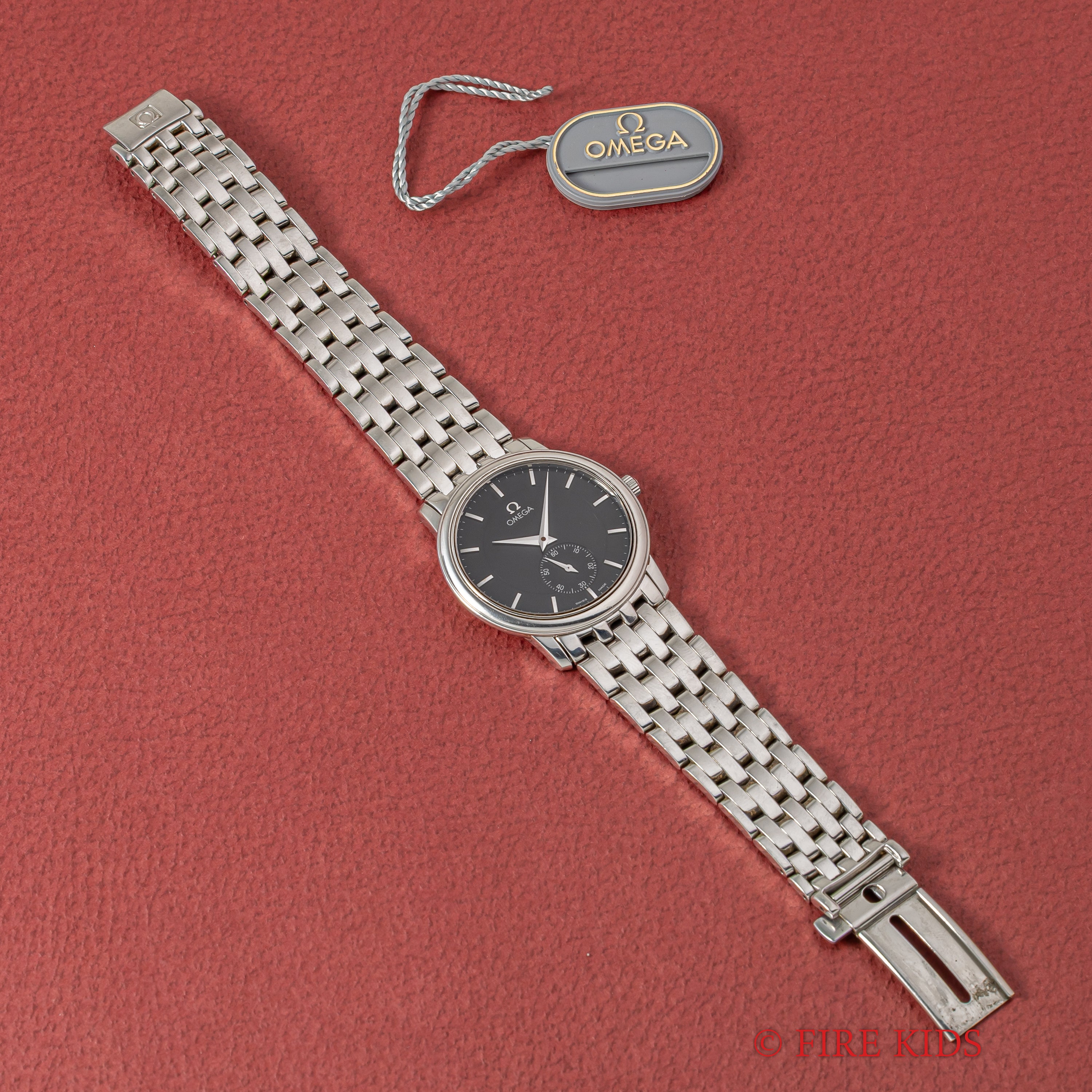 オメガ デ・ヴィル プレステージ 1993年製 手巻き ブラックダイヤル 純正ステンレスブレス