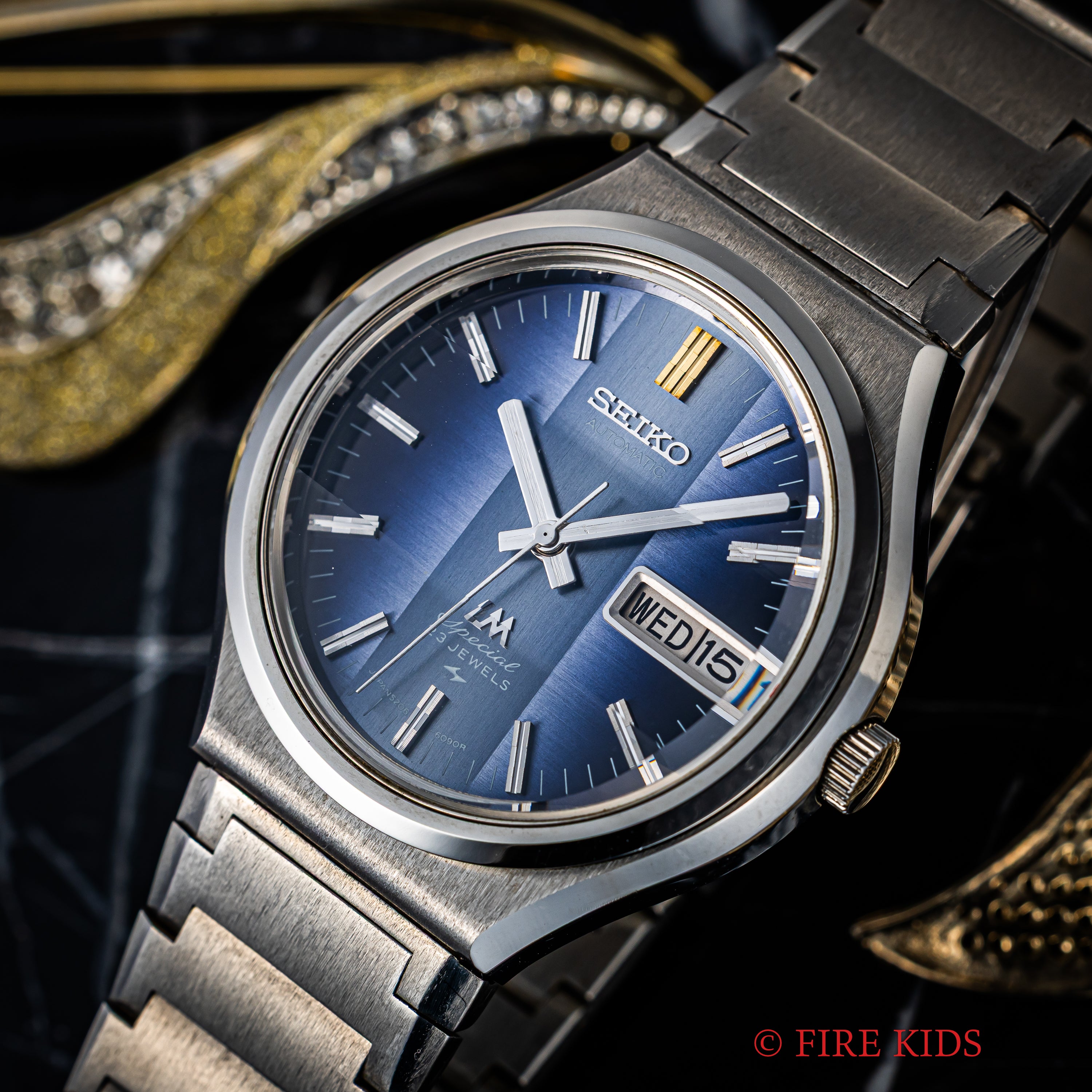セイコー LMスペシャル 1973年製 Ref.5206-6090 ブルーツートンダイヤル 9面カットガラス 純正ブレス N.O.S