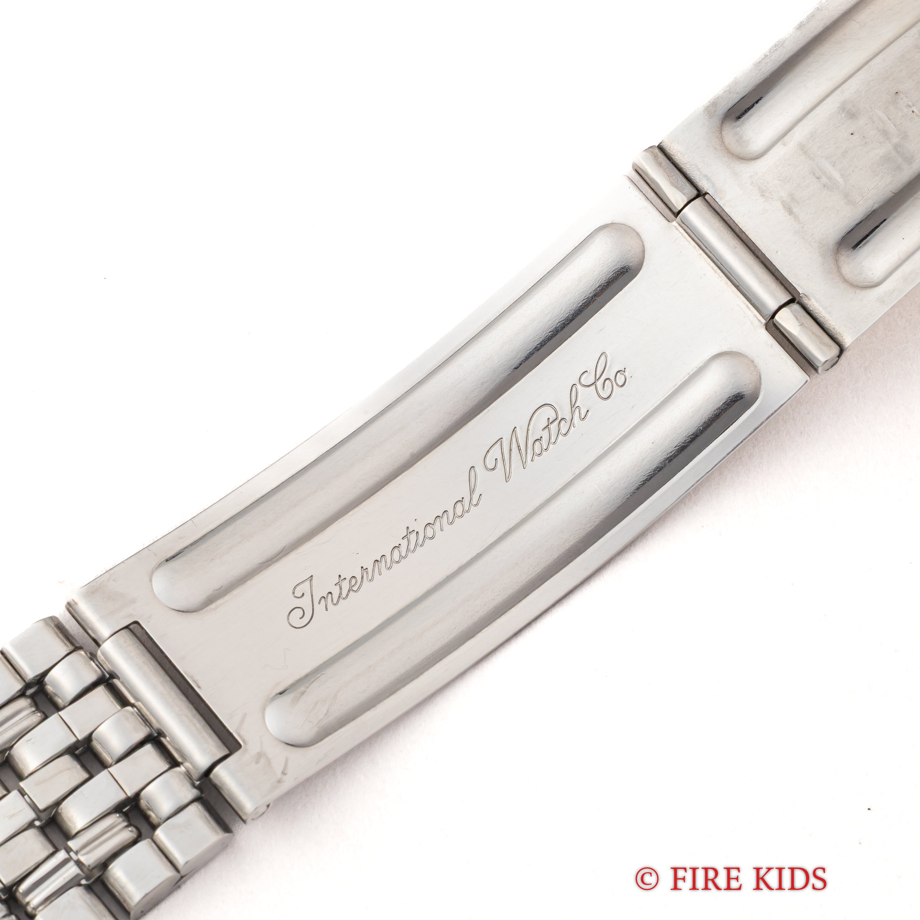 IWC ヨットクラブ 1969年製 Ref.R811 AD ペラトン式自動巻き Cal.8541B 純正ゲイフレアーブレス