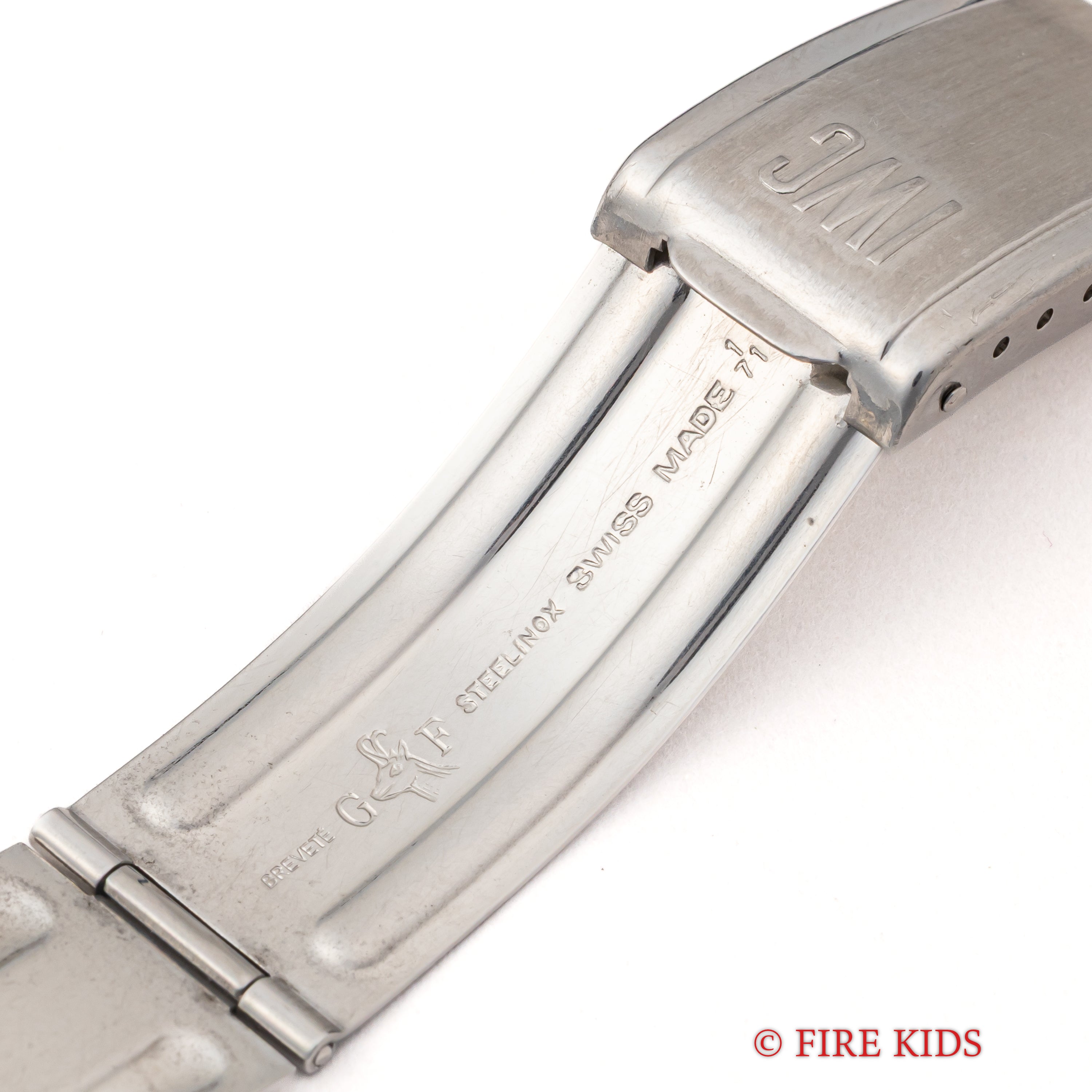 IWC ヨットクラブ 1969年製 Ref.R811 AD ペラトン式自動巻き Cal.8541B 純正ゲイフレアーブレス