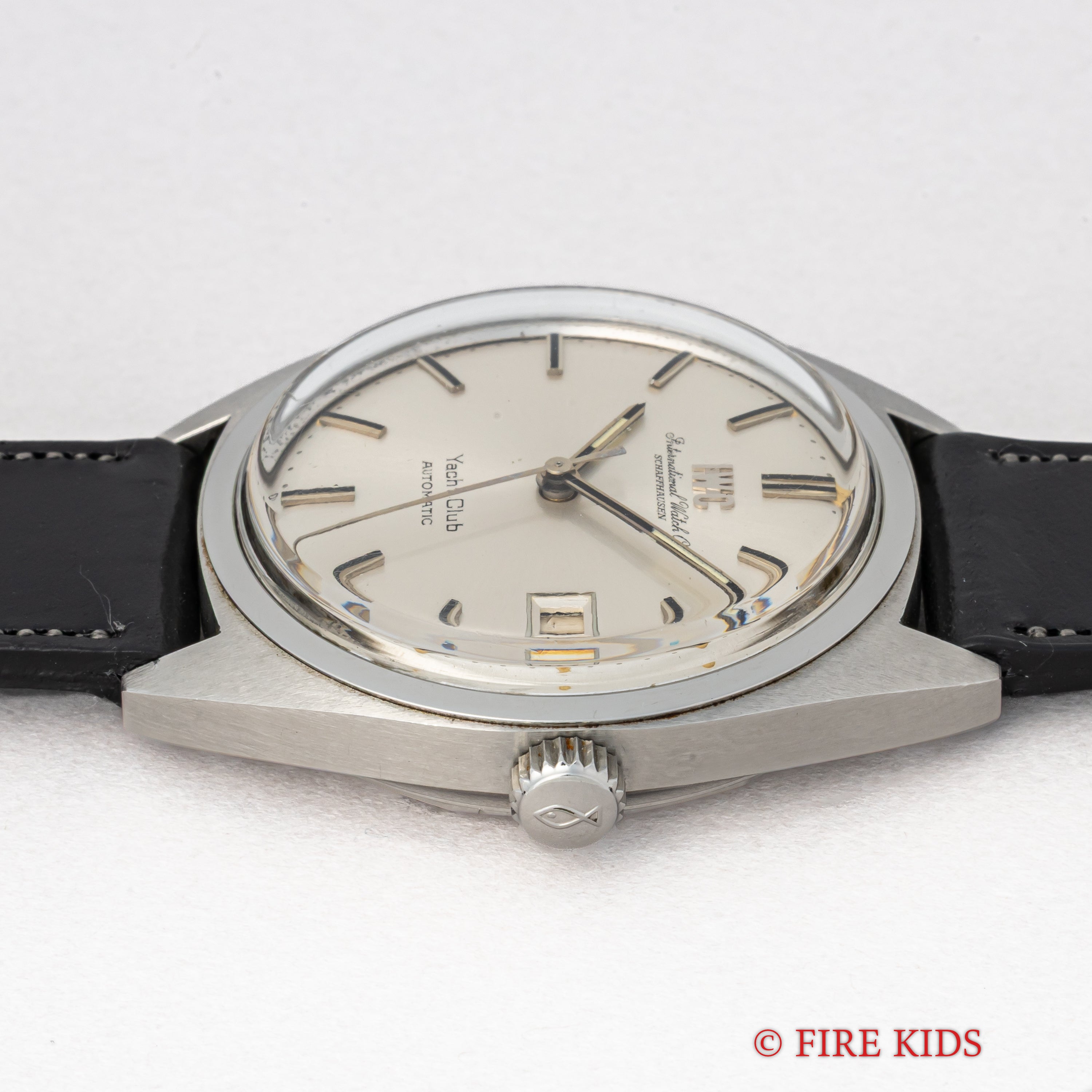 IWC ヨットクラブ 1973年製 シルバーダイヤル ペラトン式自動巻き Ref.R811 Cal.8541B 純正尾錠
