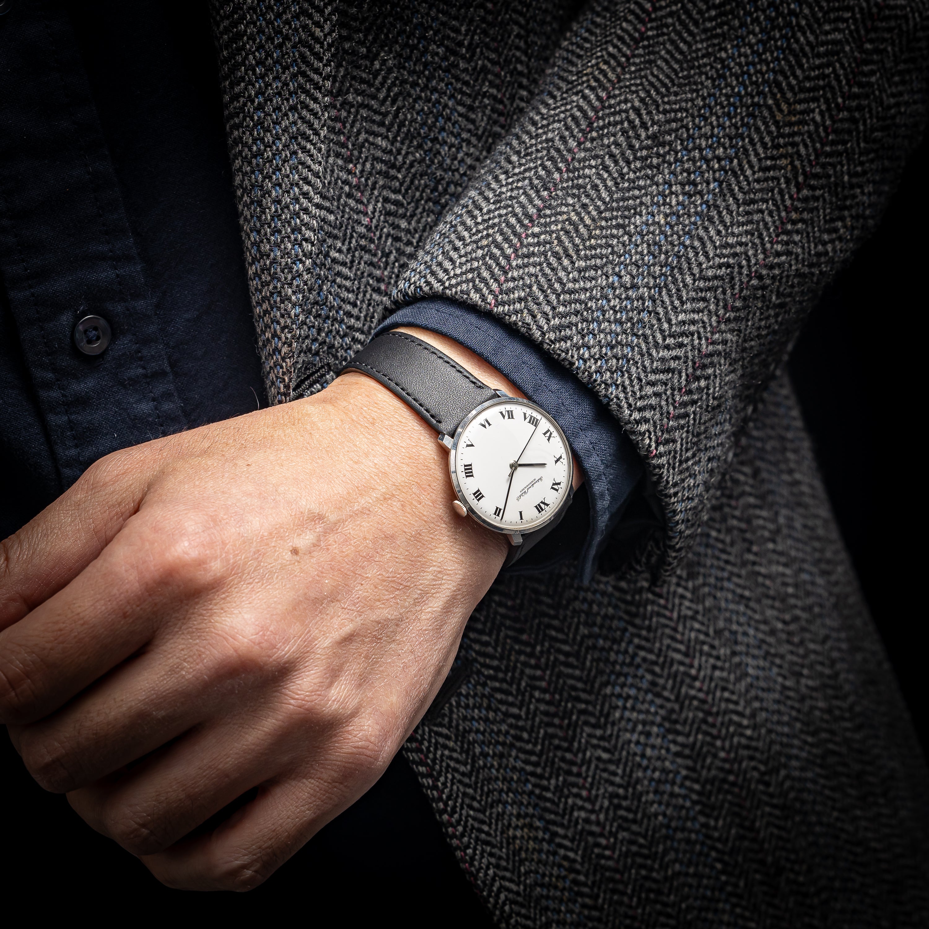 IWC ラウンドケース 1970年製(昭和45年製) Ref.1410 手巻き Cal.402 ホワイトローマンダイヤル