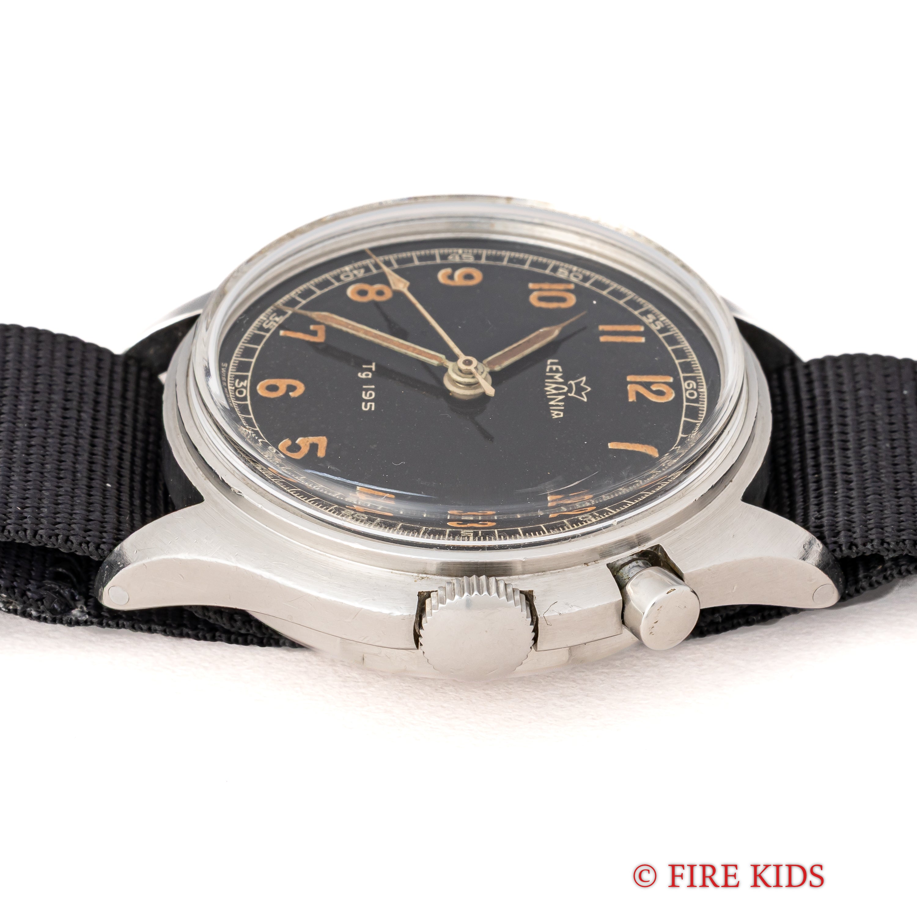 レマニア スウェーデン軍 ワンプッシュクロノ TG195 1958年支給品