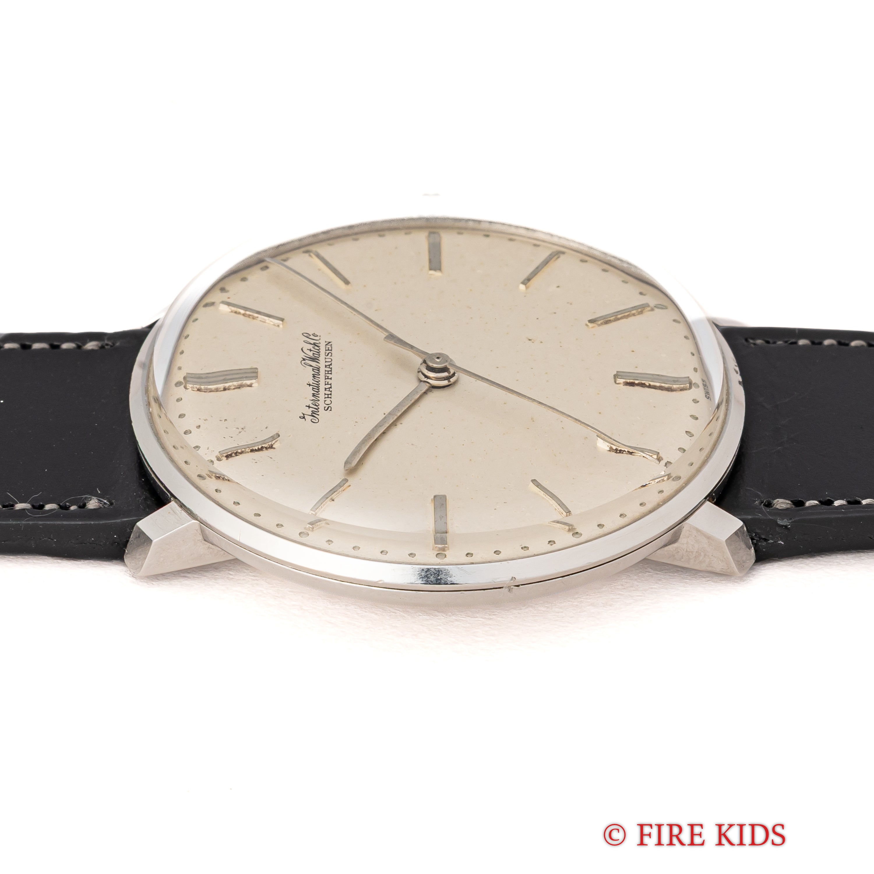 IWC ラウンドケース 1961年製 手巻き Cal.401