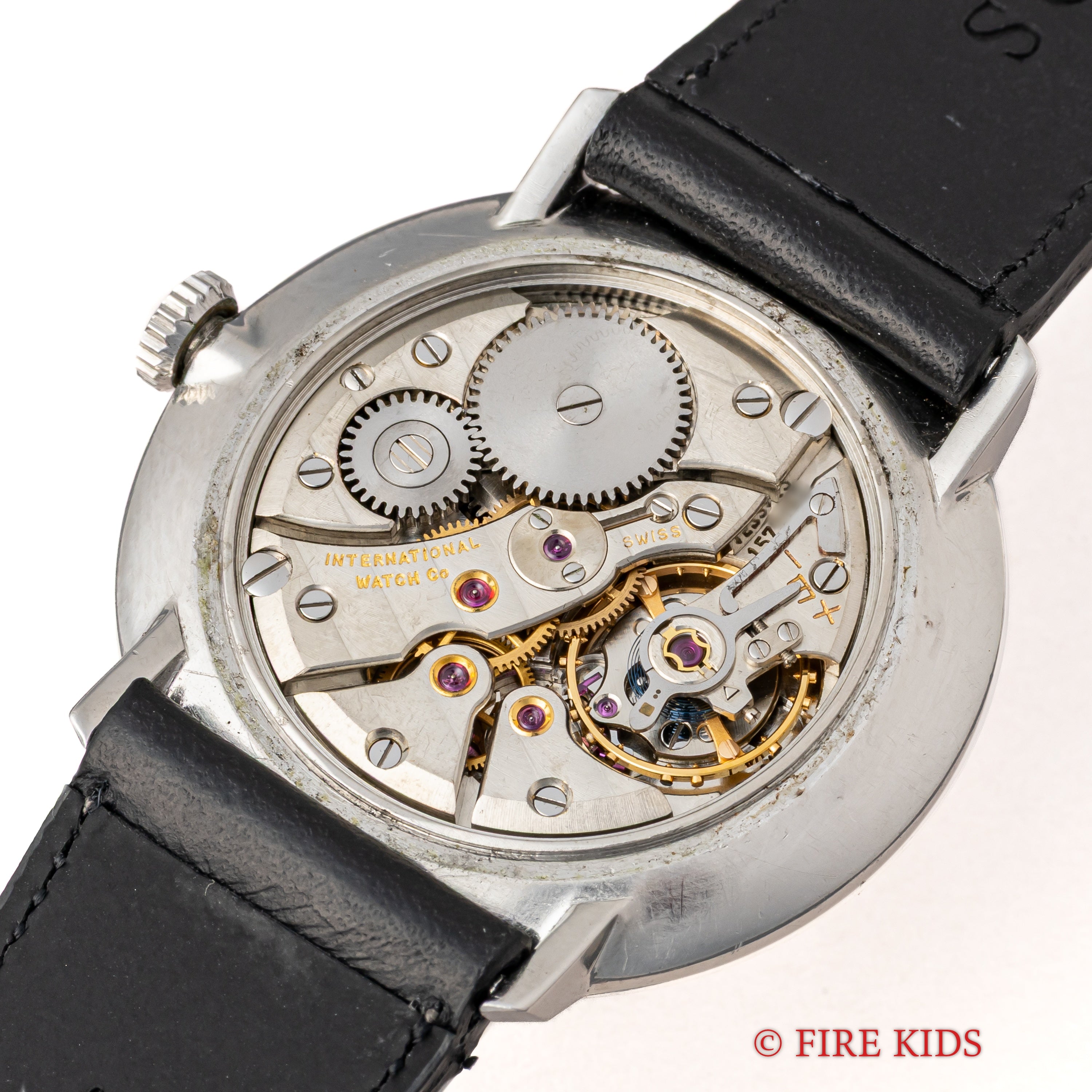 IWC ラウンドケース 1961年製 手巻き Cal.401