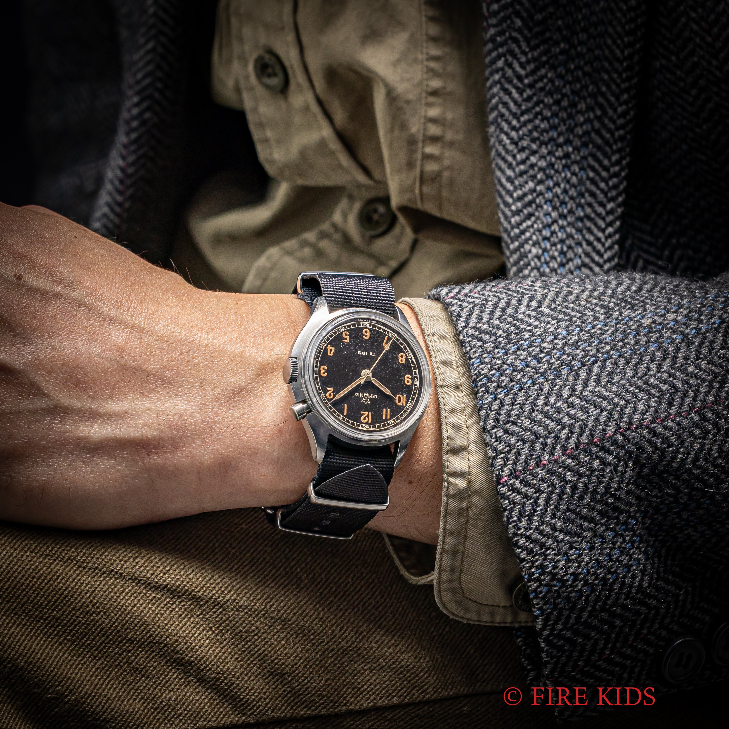 レマニア スウェーデン軍 ワンプッシュクロノ TG195 1958年支給品