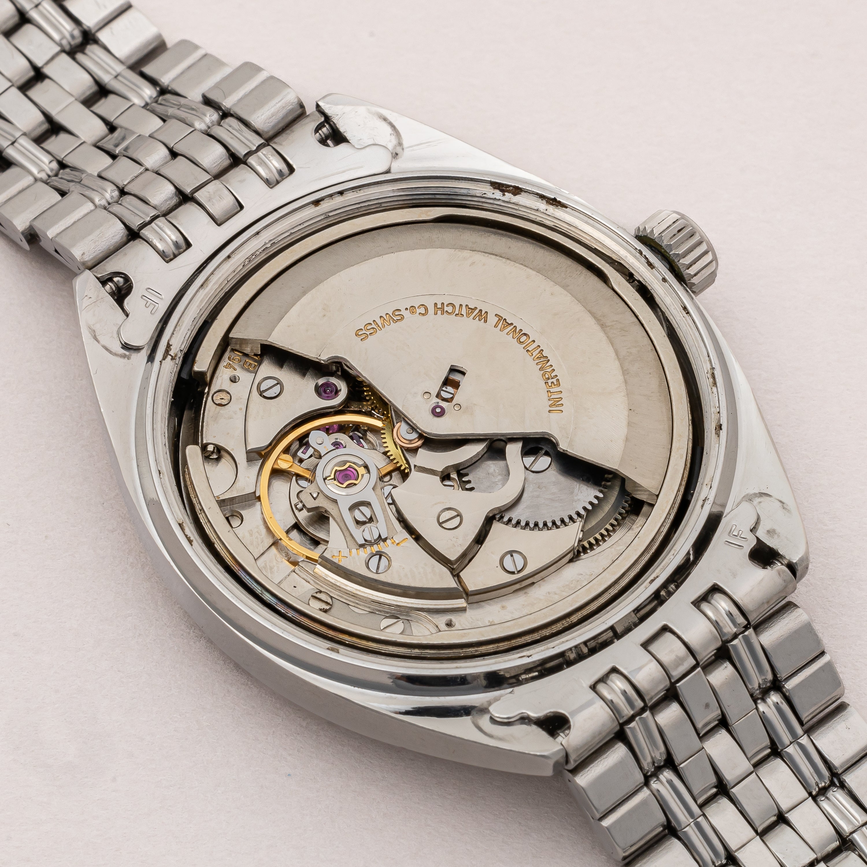 IWC ヨットクラブ 1972年製 Ref.R811AD お魚リューズ Cal.8541B 純正ゲイフレアーブレス付き