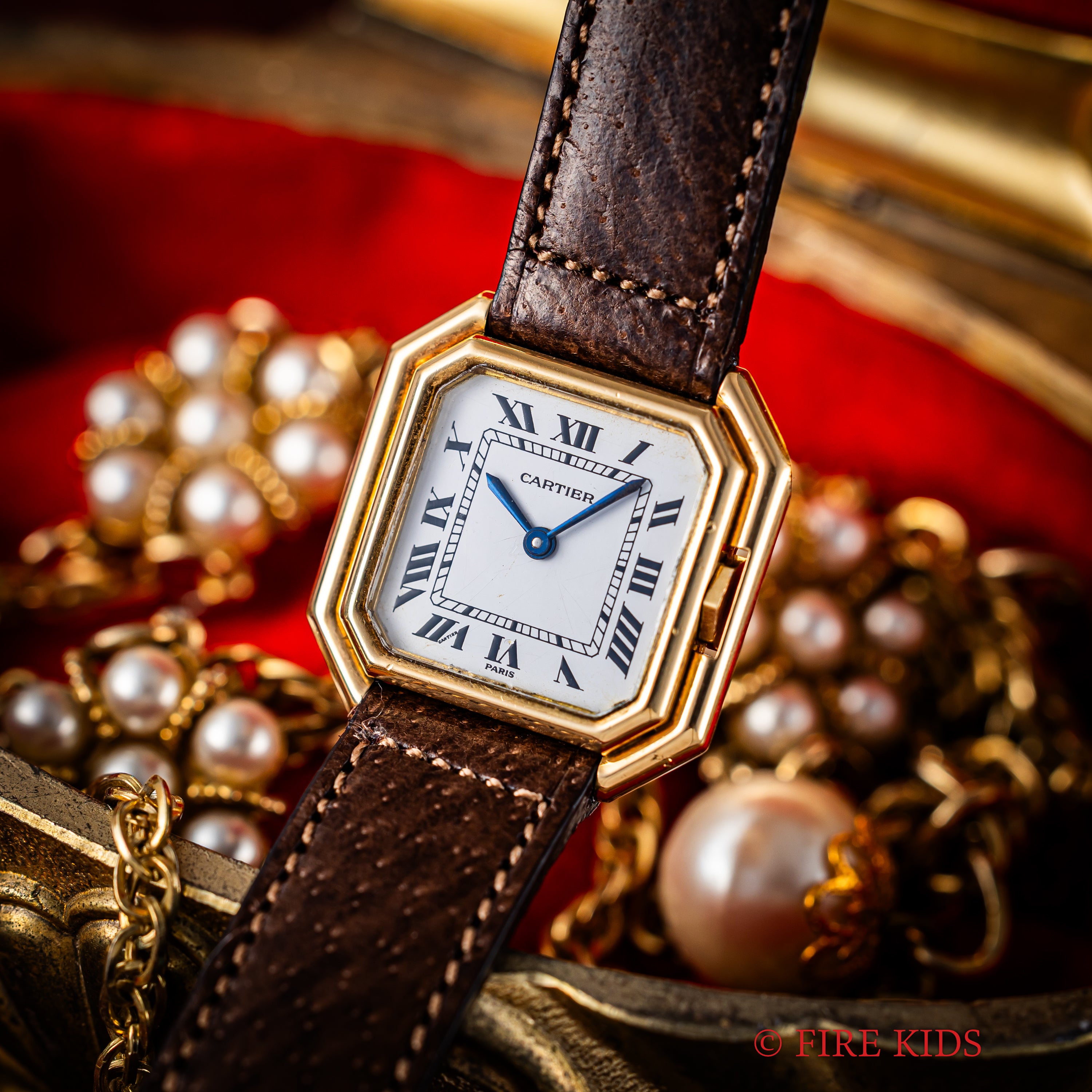 カルティエ サンチュール SMサイズ 18金無垢イエローゴールド 1970年代製 手巻き 純正尾錠付き