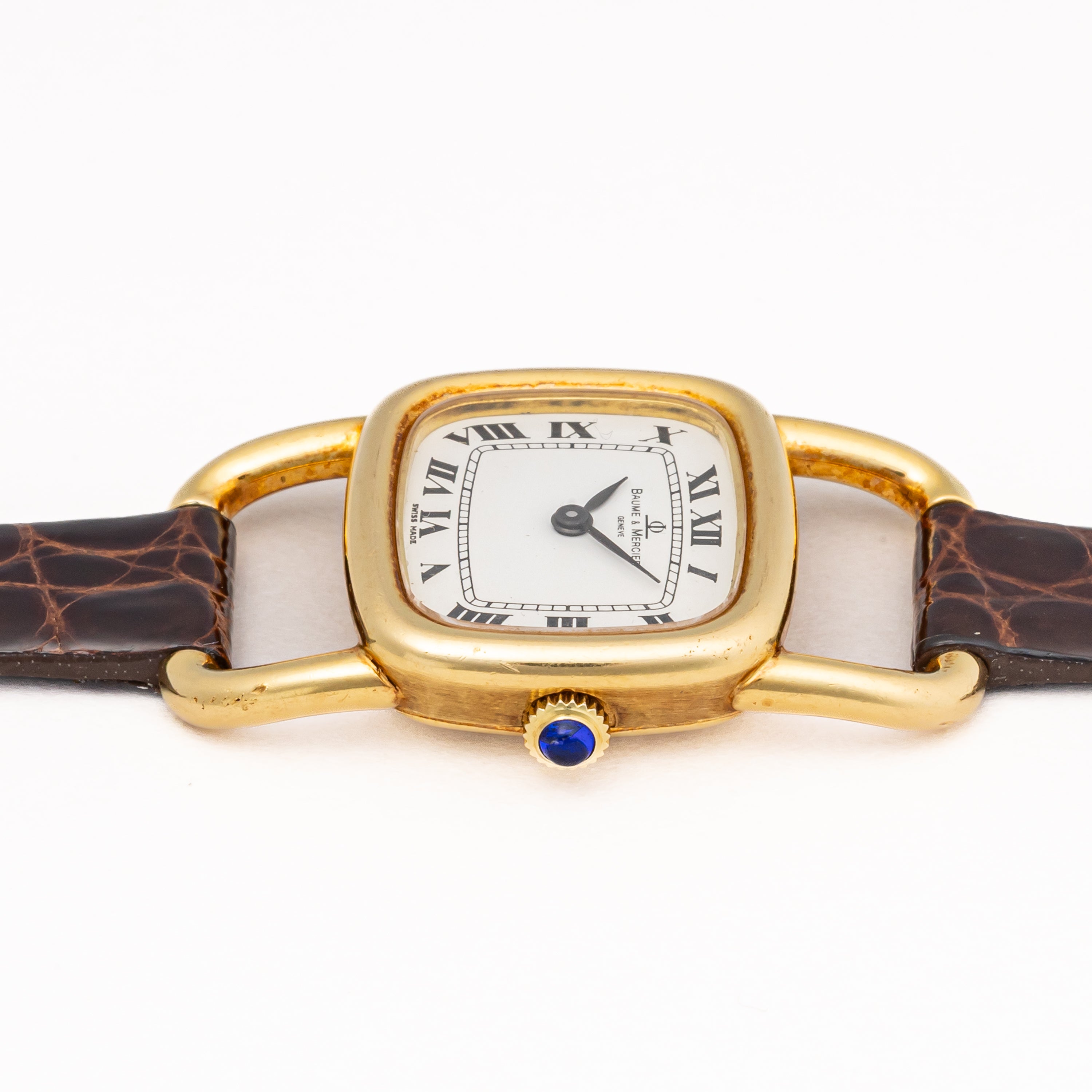 ボーム&メルシエ 1970年代製 18金無垢イエローゴールド エトリエデザイン 手巻き ホワイトローマンダイヤル