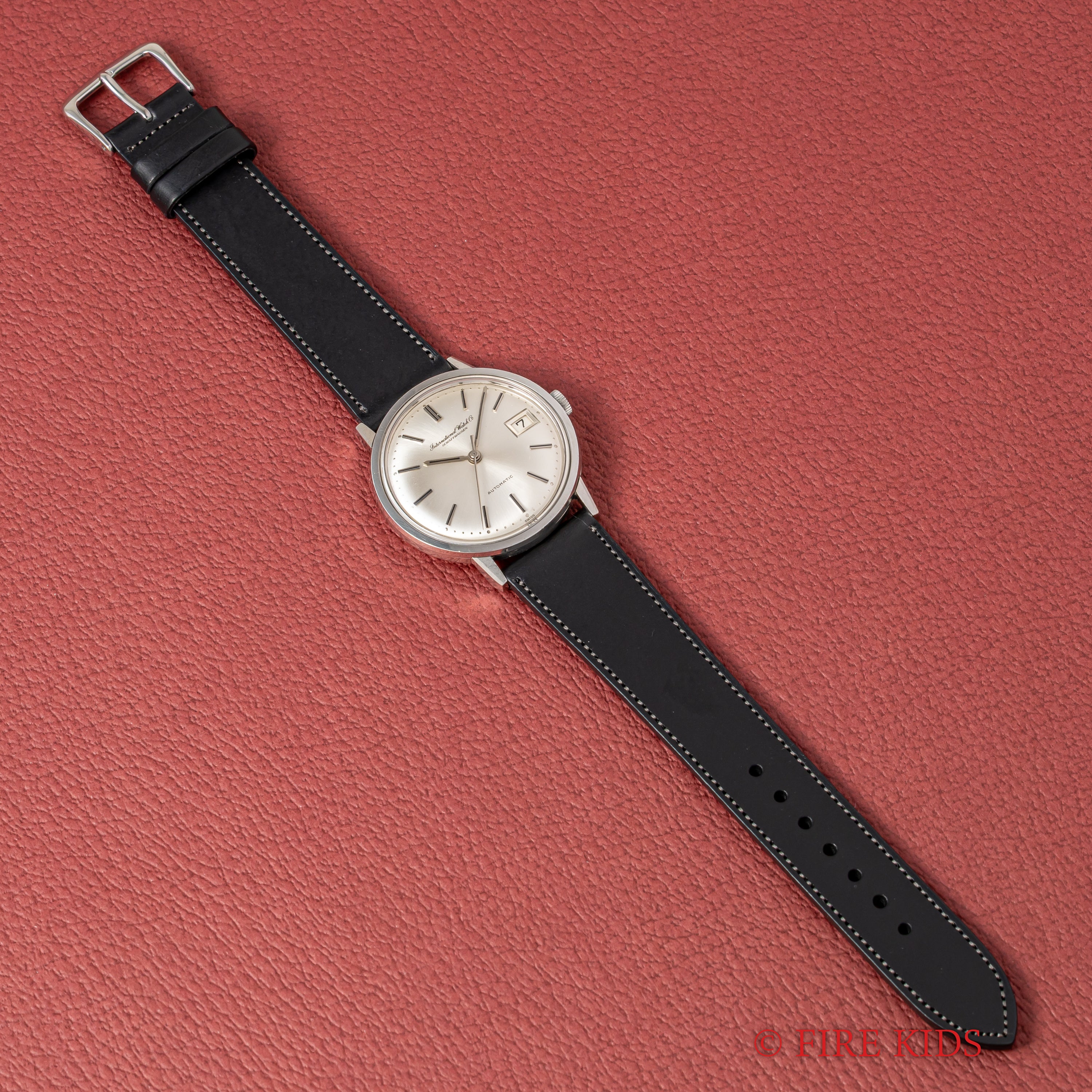 IWC 1967年製 ラウンドケース ペラトン式自動巻き Cal.8541 R803A お魚リューズ