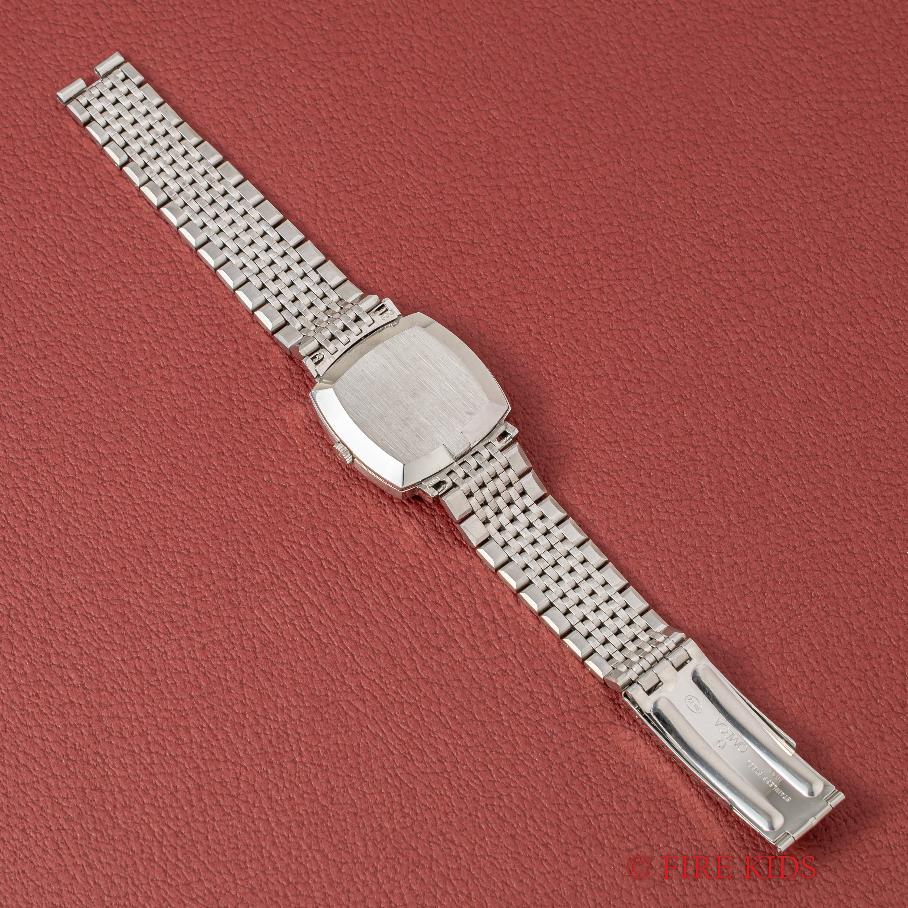 オメガ ジュネーブ 自動巻き スクエア 純正ブレス付き Ref.166.0010 1972年製 Cal.565