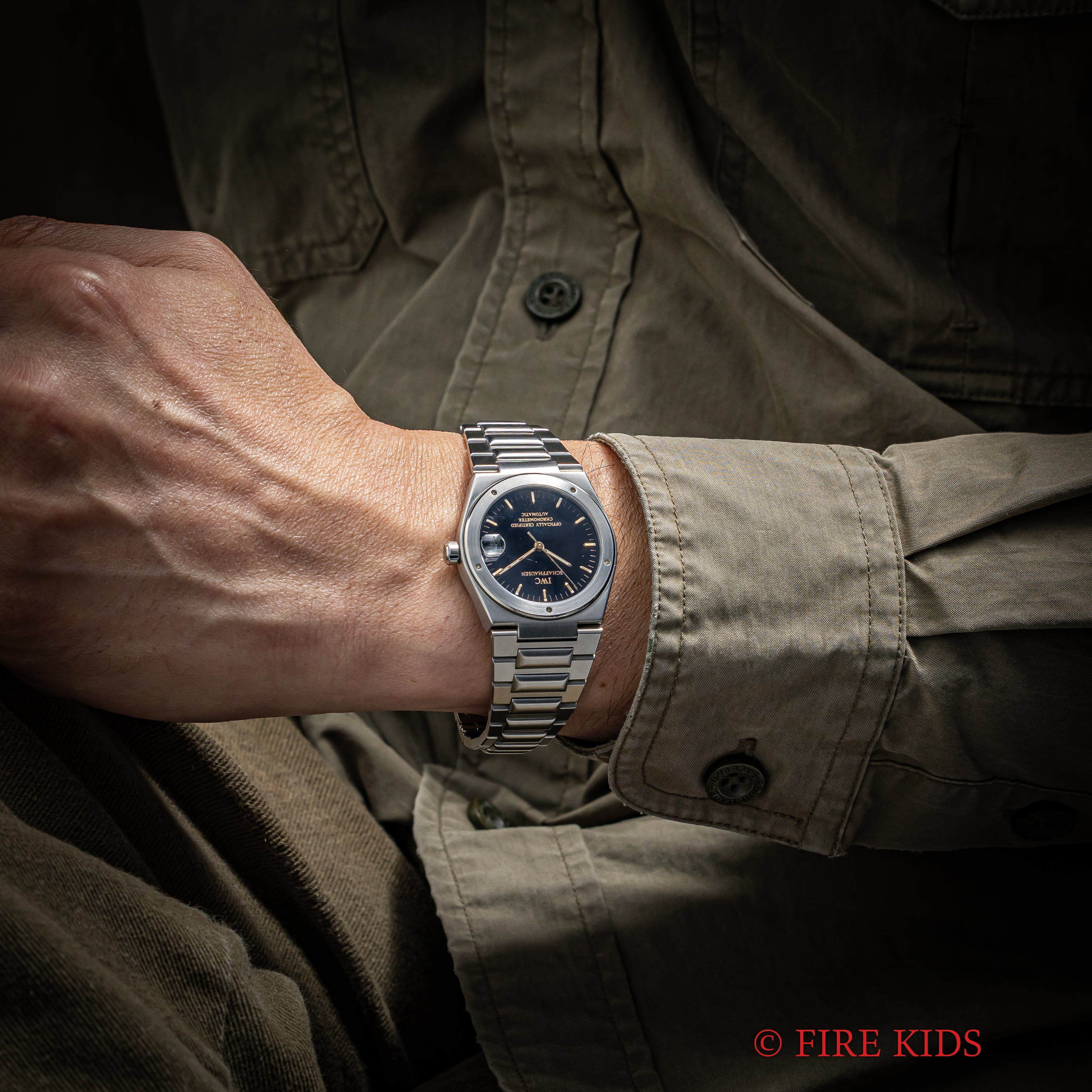 IWC インヂュニア 1997年製 ブラック文字盤 クロノメーター自動巻 Ref.3521 Cal.887/2