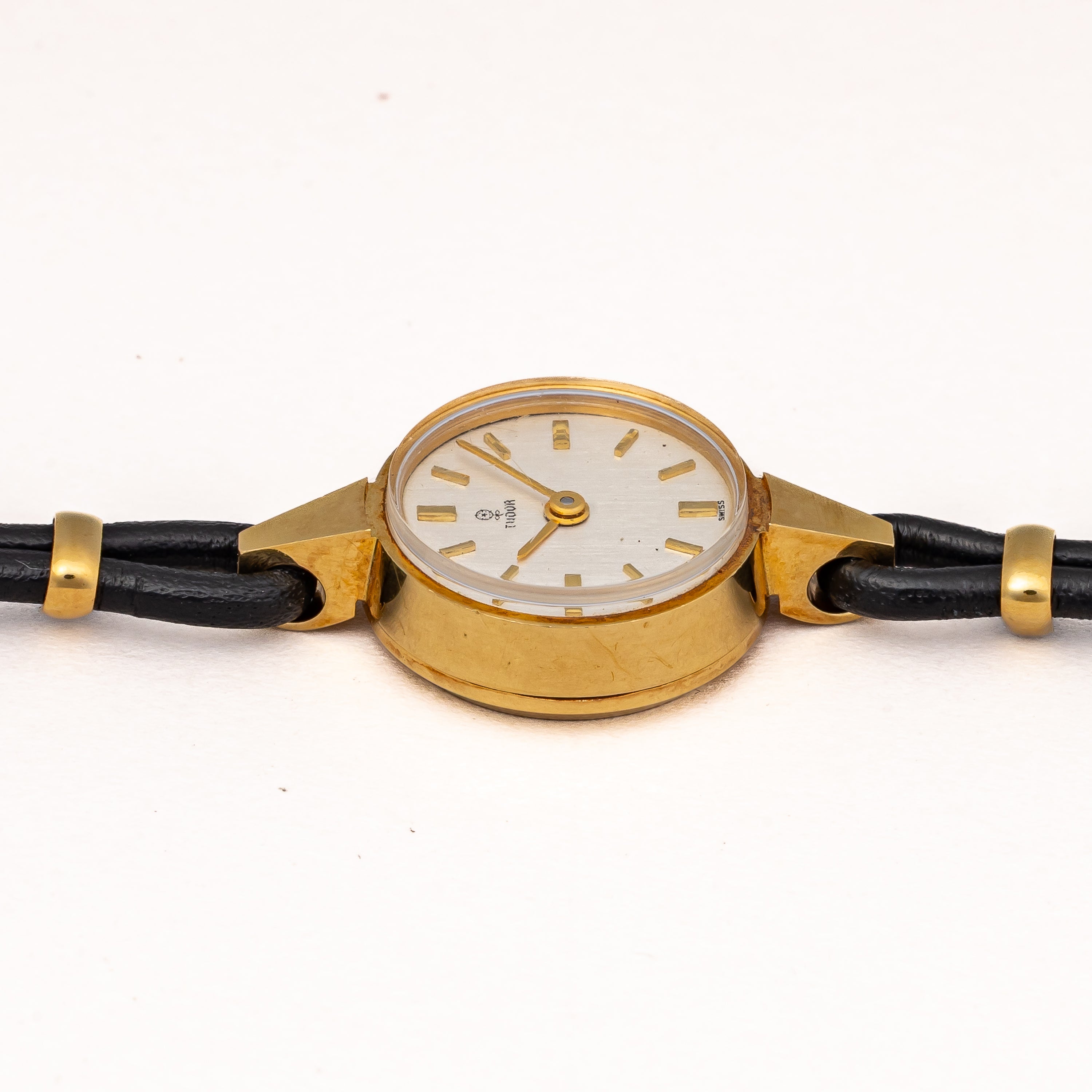 チューダー 18金無垢レディースウォッチ 1960年代製 小バラロゴ 王冠リューズ