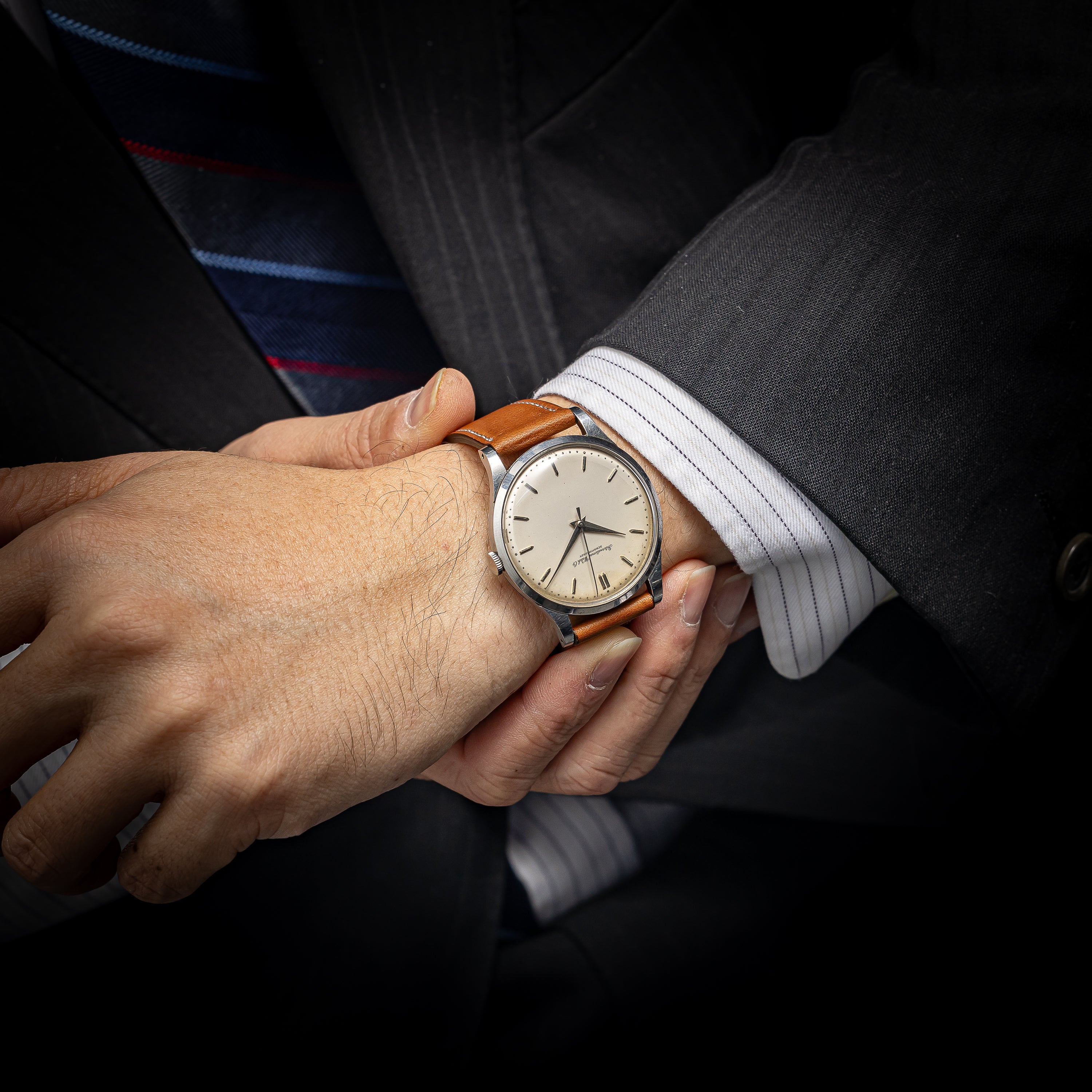 IWC ラウンドケース 1960年製 手巻き Cal.89