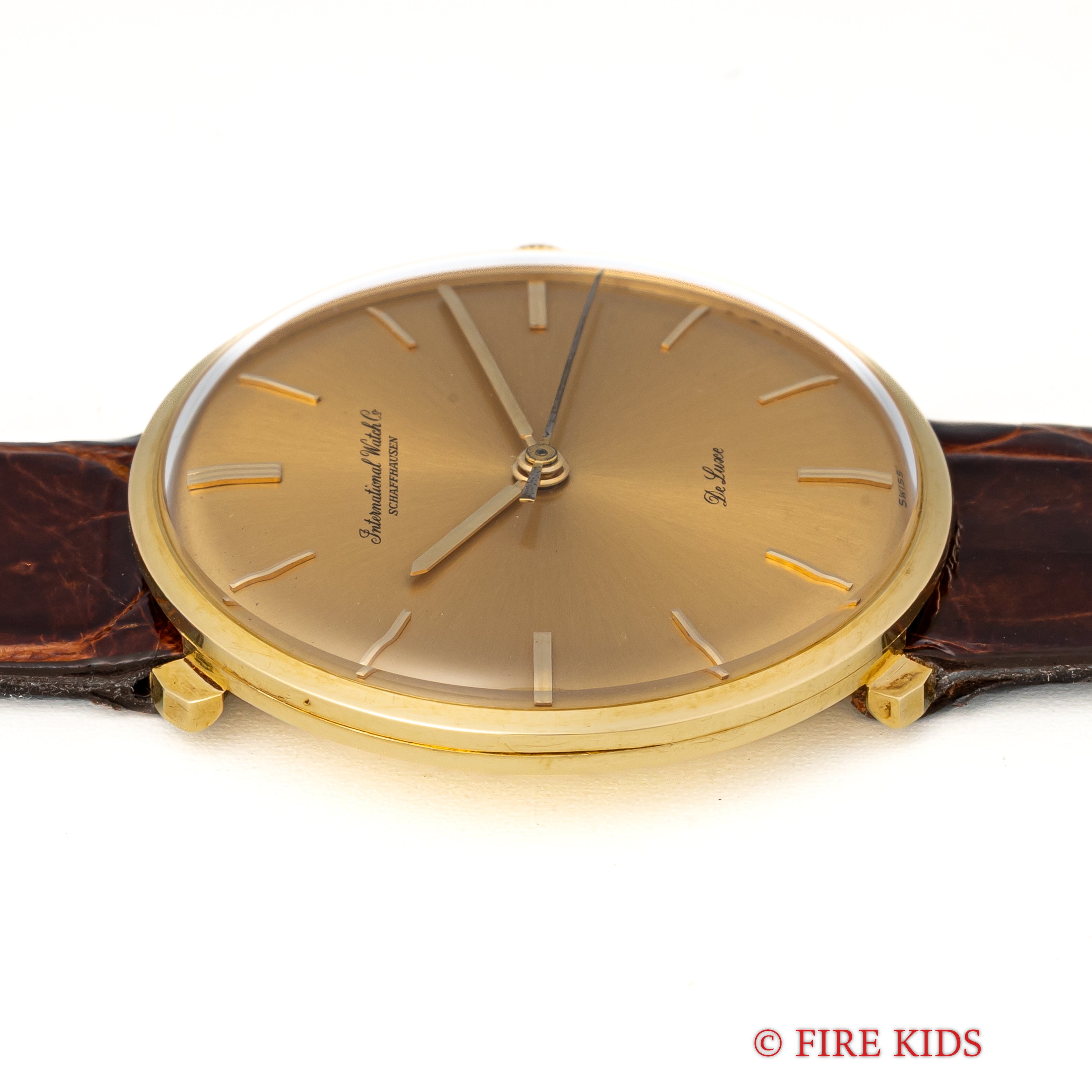 IWC ラウンド デラックス 18金無垢 1965年製 Cal.401 箱付き 純正金無垢尾錠付き