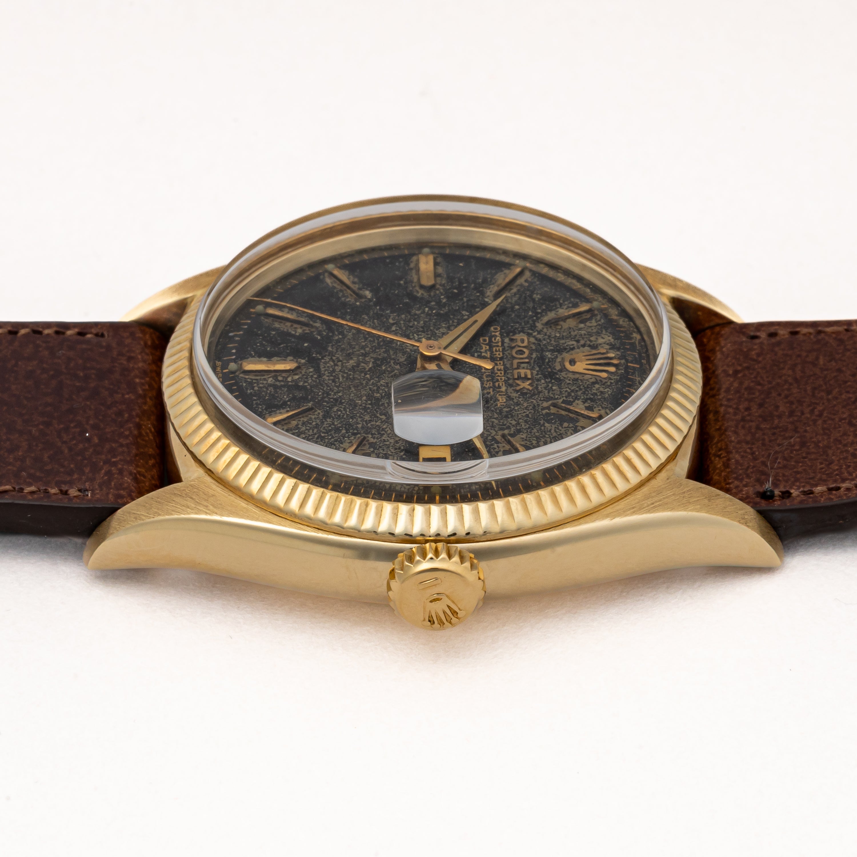 ロレックス デイトジャスト 自動巻き 14金無垢 1957年製 Ref.6605 Cal.1066