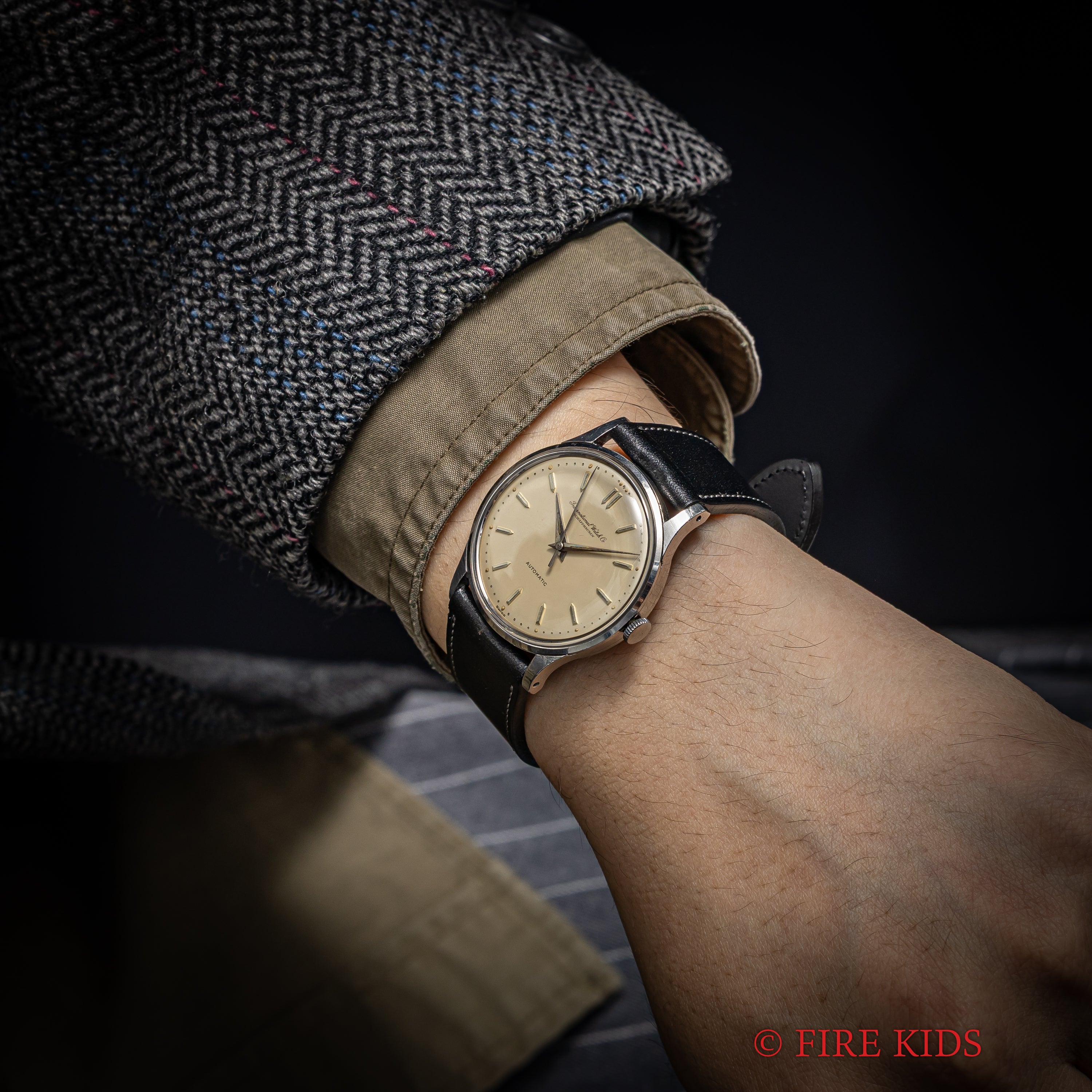 IWC ラウンドケース 1963年製 ペラトン式自動巻き Cal.853 ノンデイト