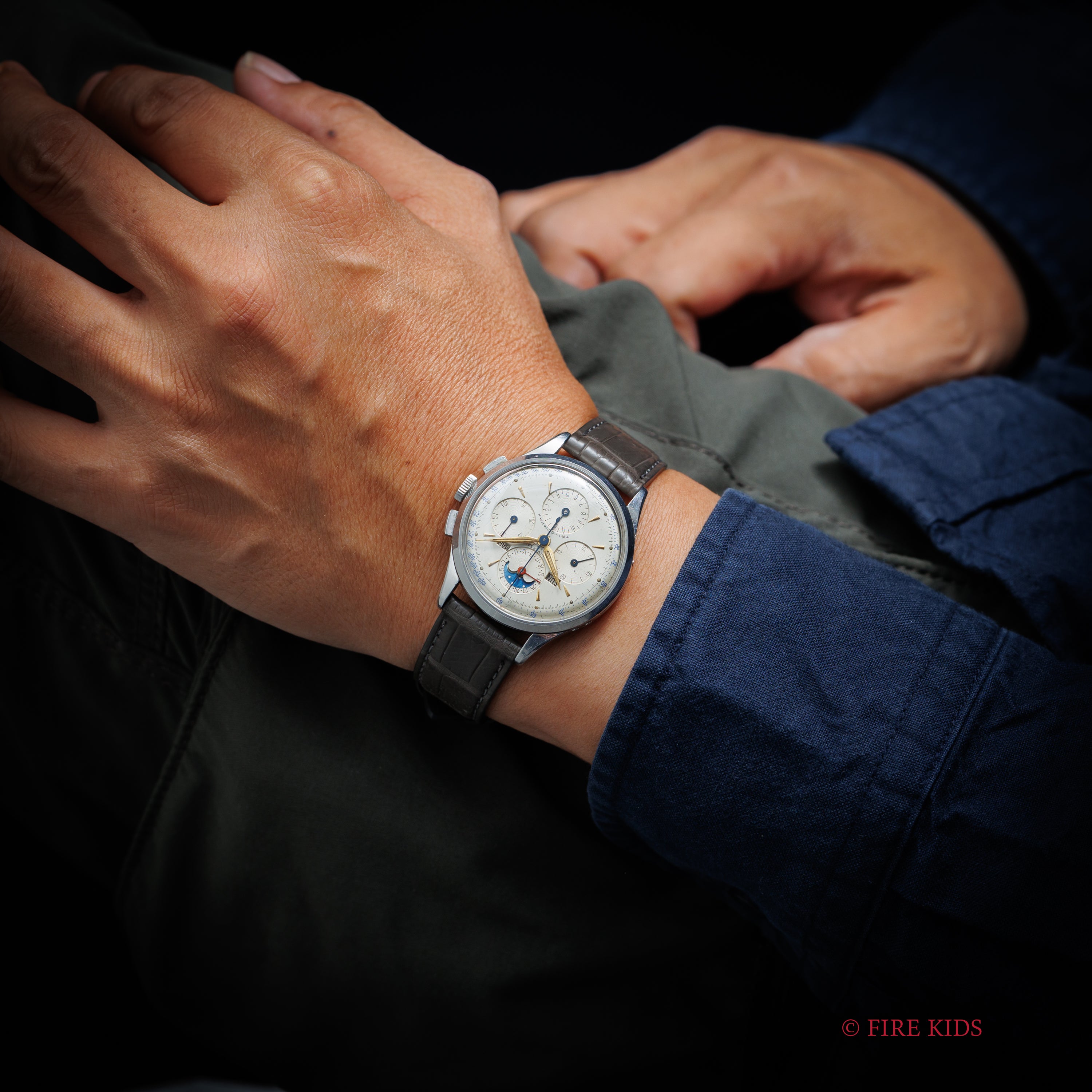 ユニバーサル・ジュネーブ トリコンパックス 1950年代製 Ref.22279 2 Cal.481トリプルカレンダームーンフェイズクロノグラフ