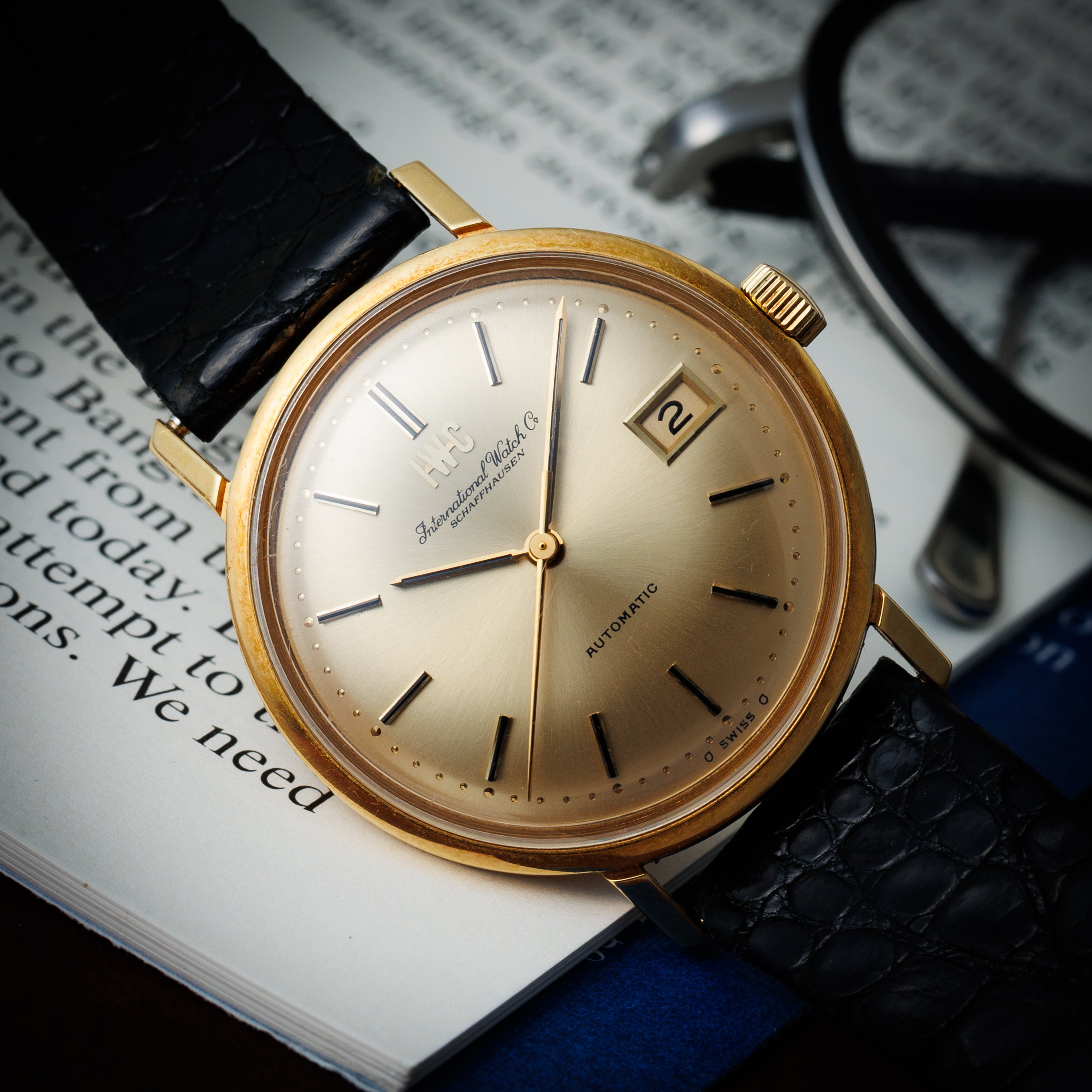 IWC 18金無垢オートマチック 1977年製 ペラトン式自動巻 Cal.8541B 純正GF尾錠付き