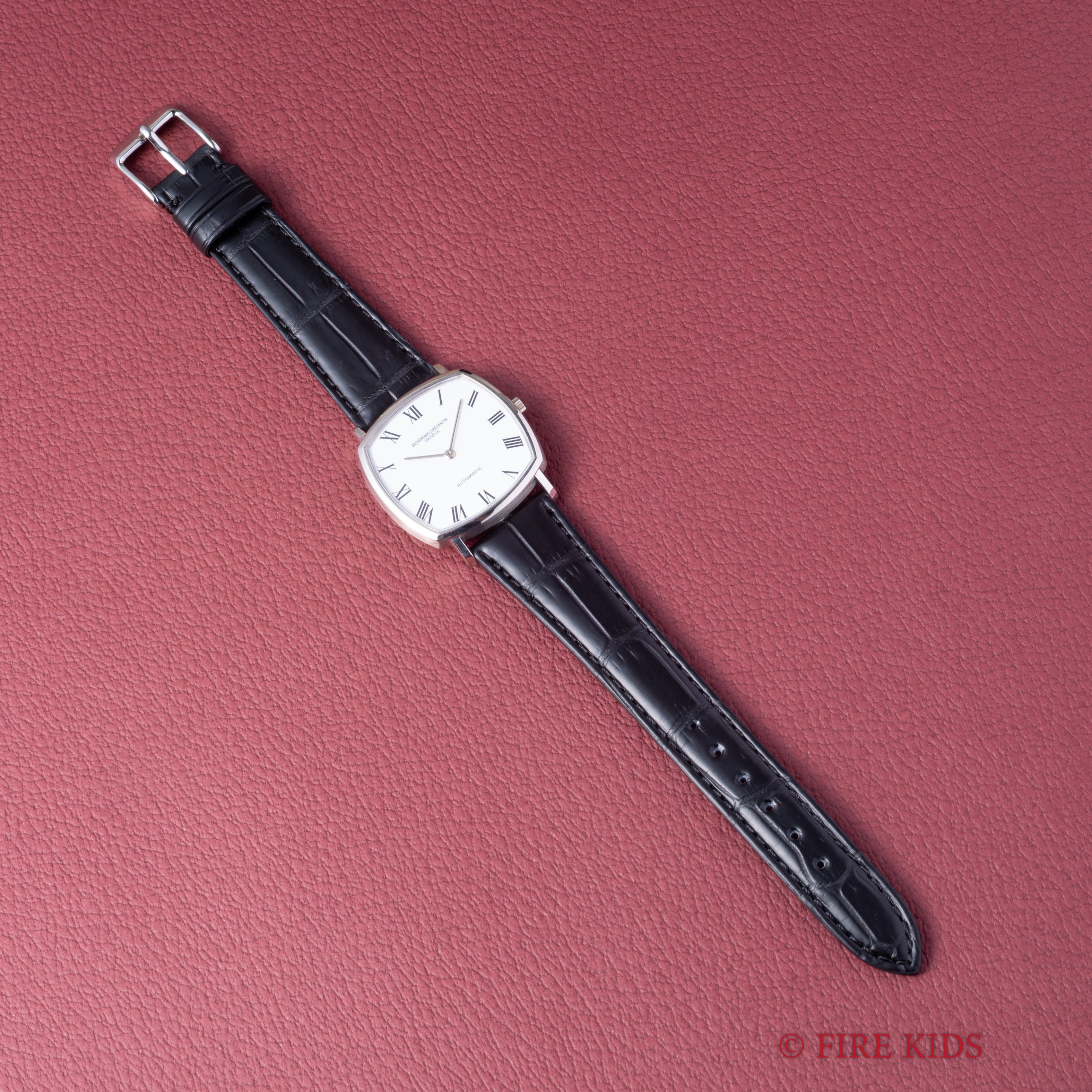 ヴァシュロン・コンスタンタン スクエアケース 1970年代製 18金無垢ホワイトゴールド 自動巻 Cal.1120