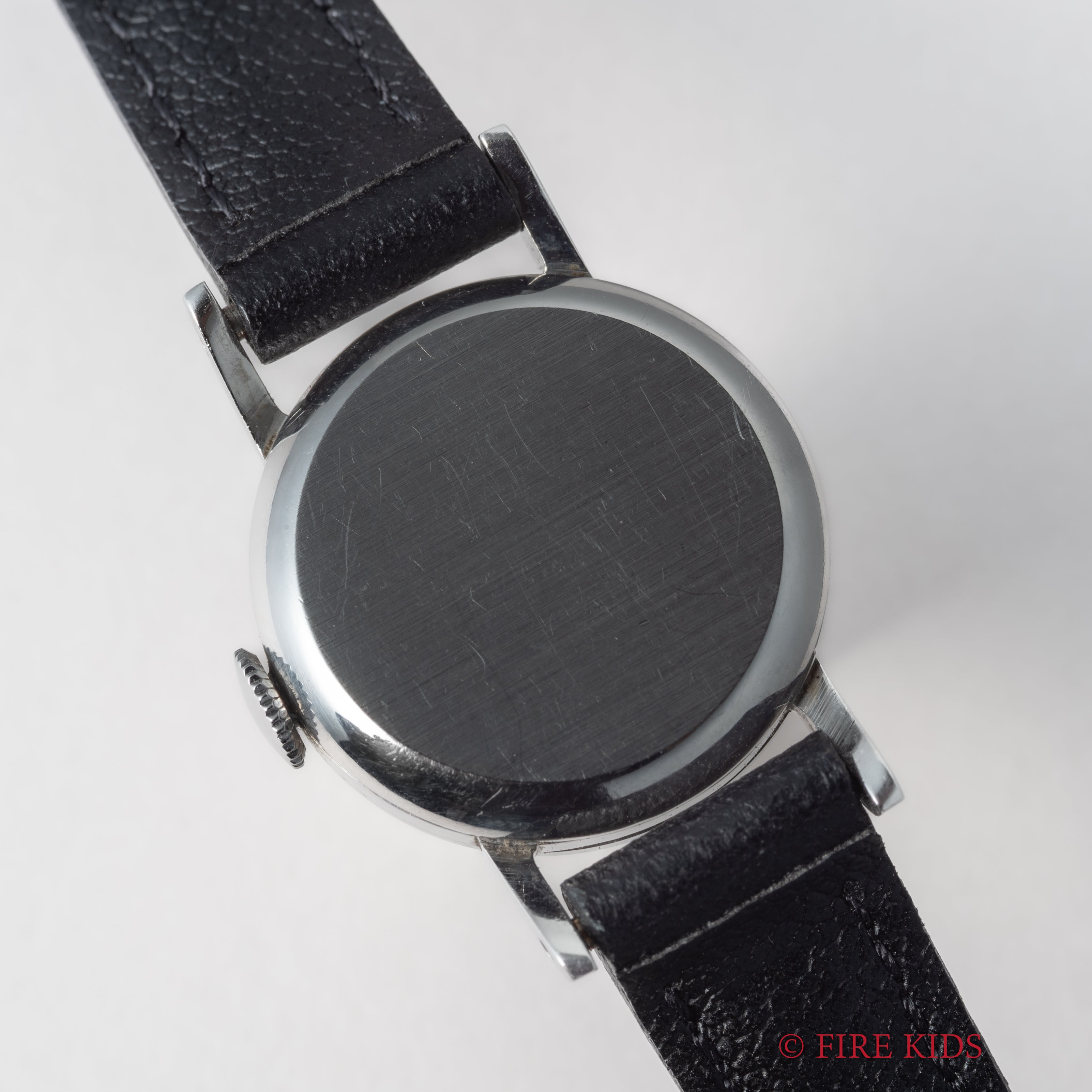 IWC レディース ラウンドケース 手巻き 1963年製