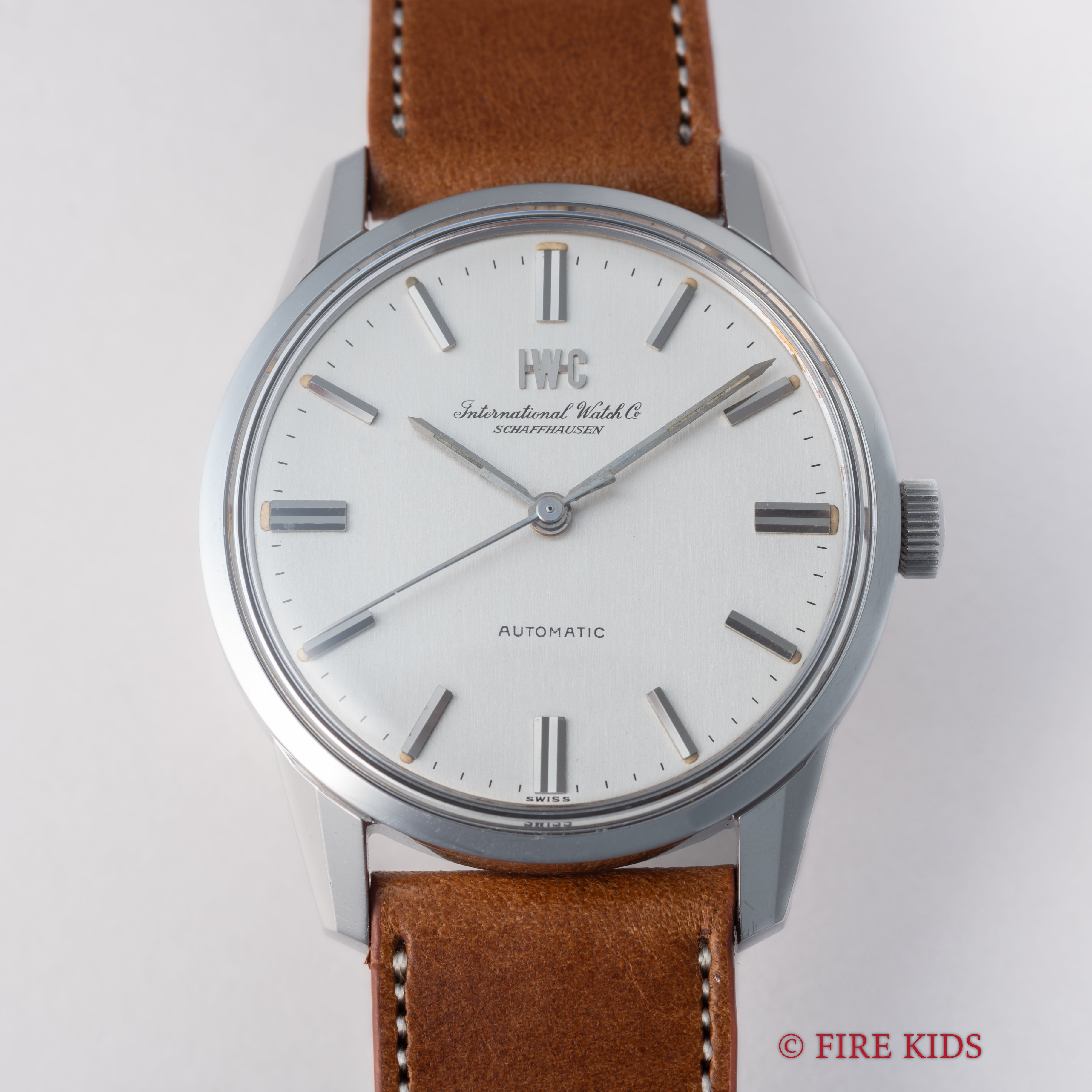 IWC 1972年製 ラウンドケース ペラトン式自動巻き Cal.854B R810A お魚リューズ