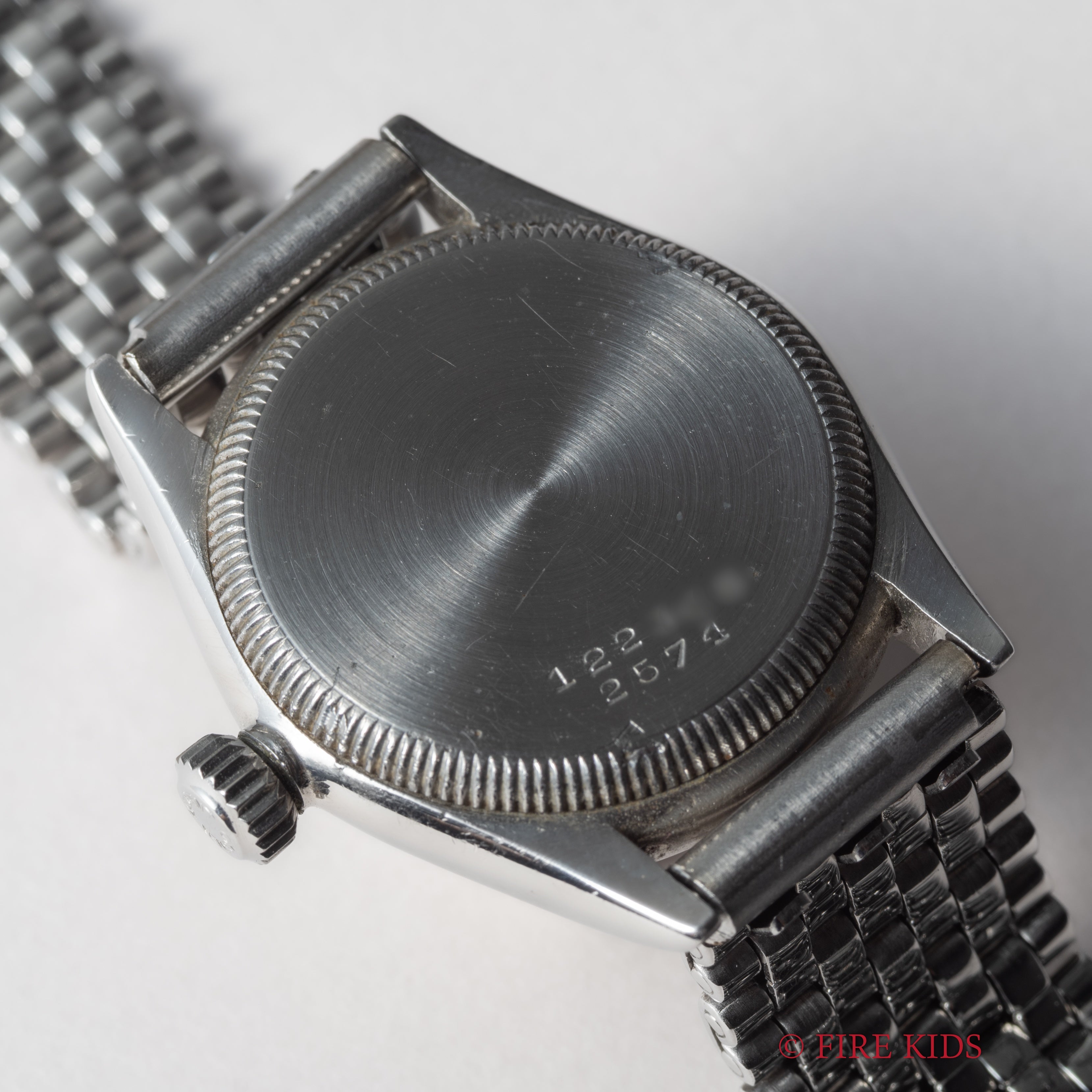 ロレックス オイスター ロイヤル 飛びローマンダイヤル 1941年製 Ref.2574 手巻き