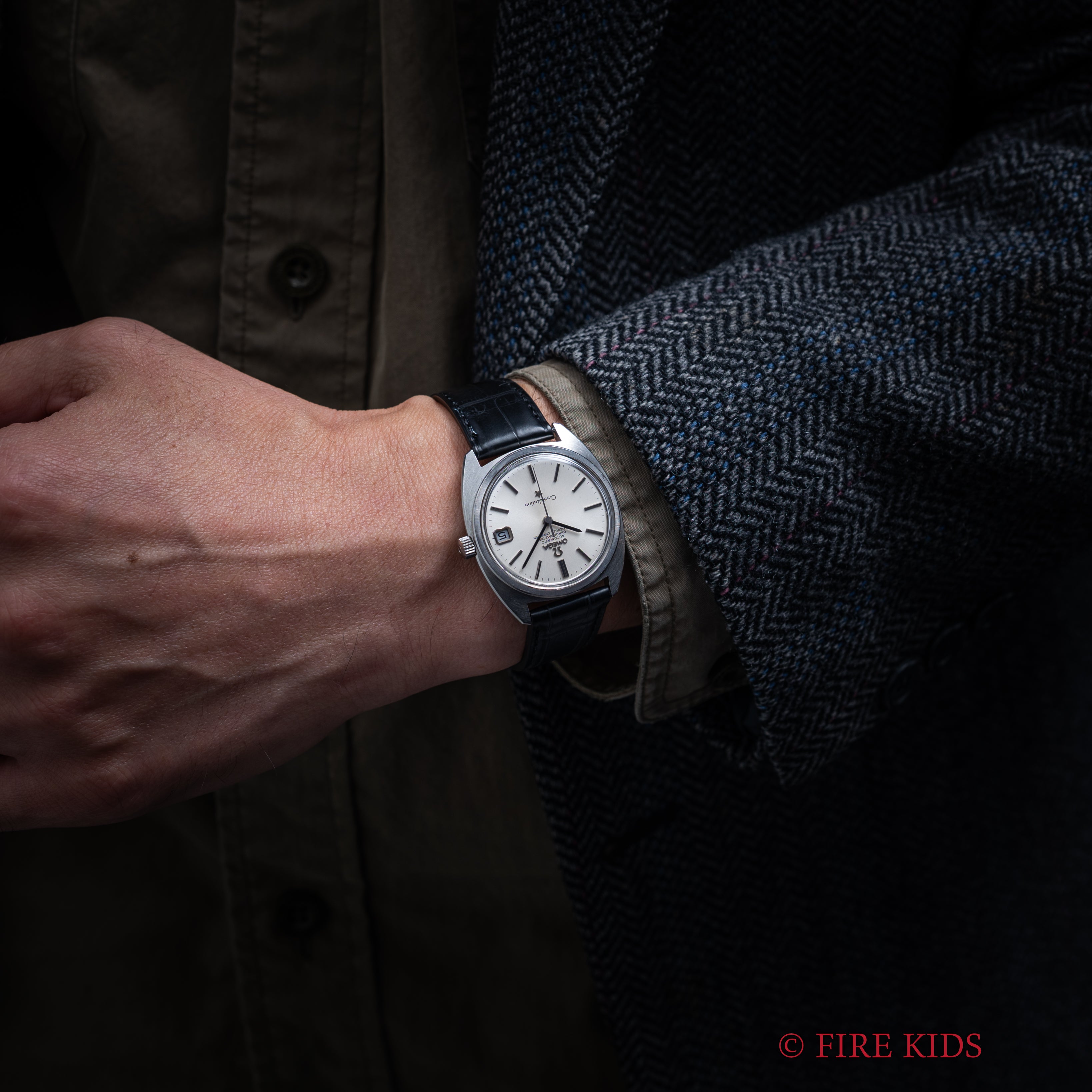 オメガ コンステレーション 1971年製 Ref.168.017 ジェンタ クロノメーター Cal.564 自動巻き 箱、純正尾錠付き