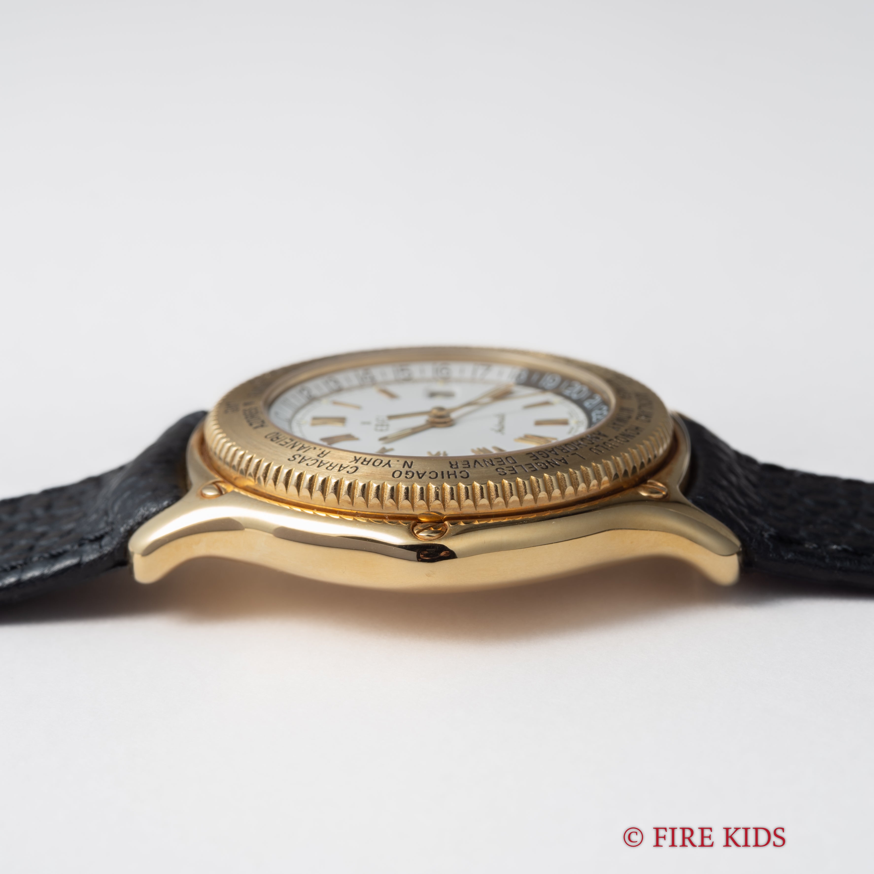 エベル ボイジャー ワールドタイム 自動巻 18金無垢 1993年発行ギャラ付 純正金無垢Dバックル付