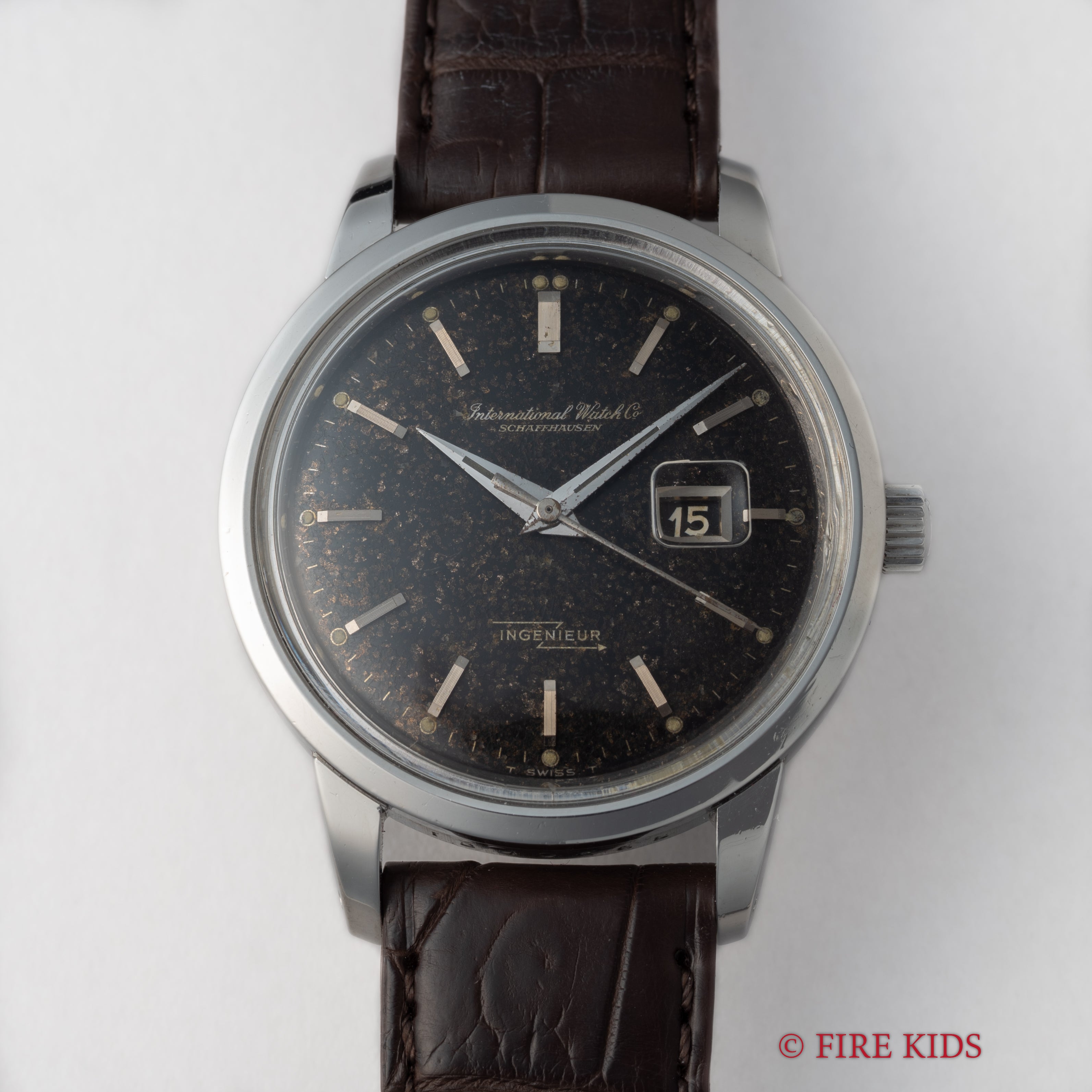 IWC インヂュニア 1967年製 Ref.666AD Cal.8531 ブラックパティーナダイヤル 純正革ベルト尾錠付