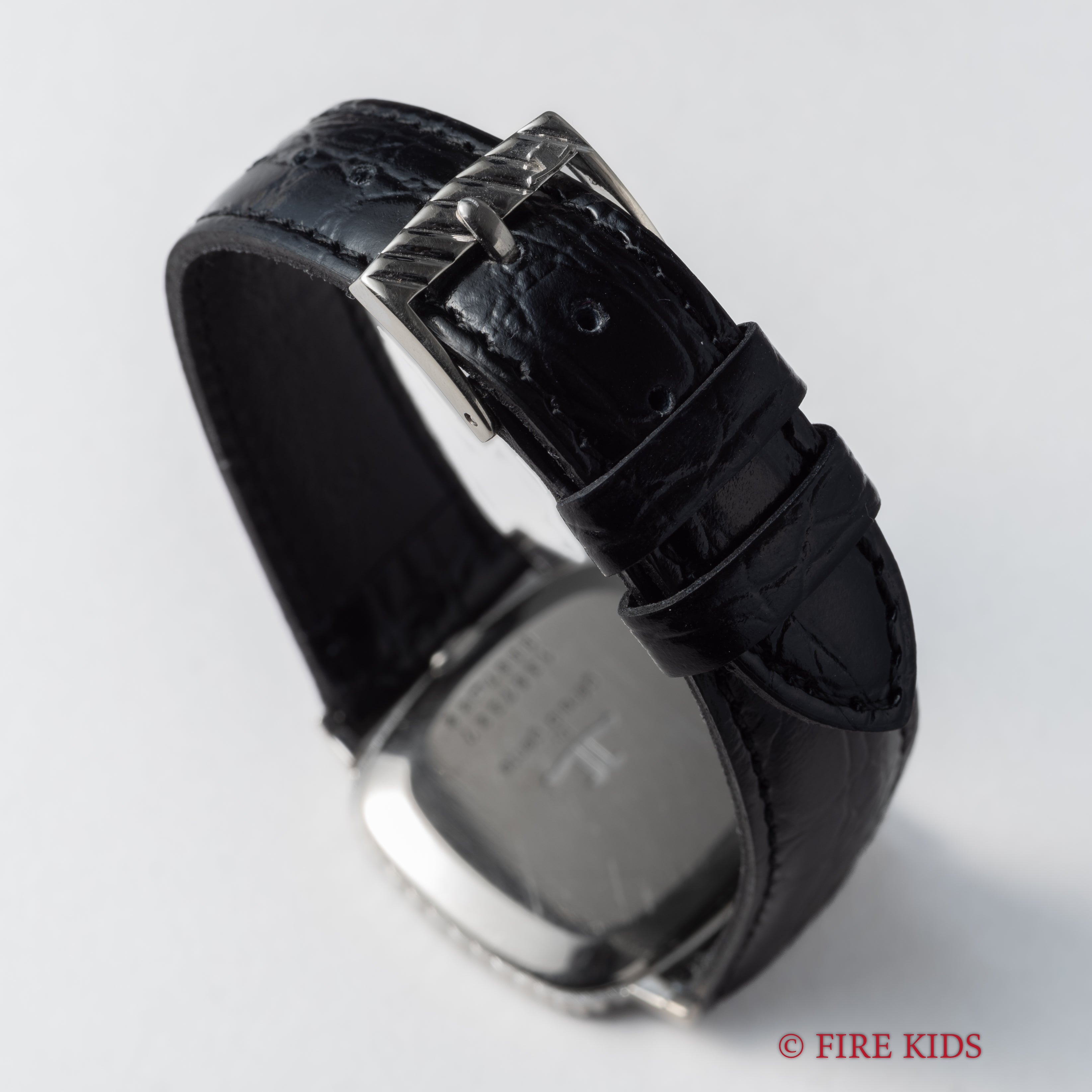 ジャガー・ルクルト スクエアケース 1970年代製 Ref.4467.22 18金金無垢 純正尾錠付き ジェラルドジェンタ