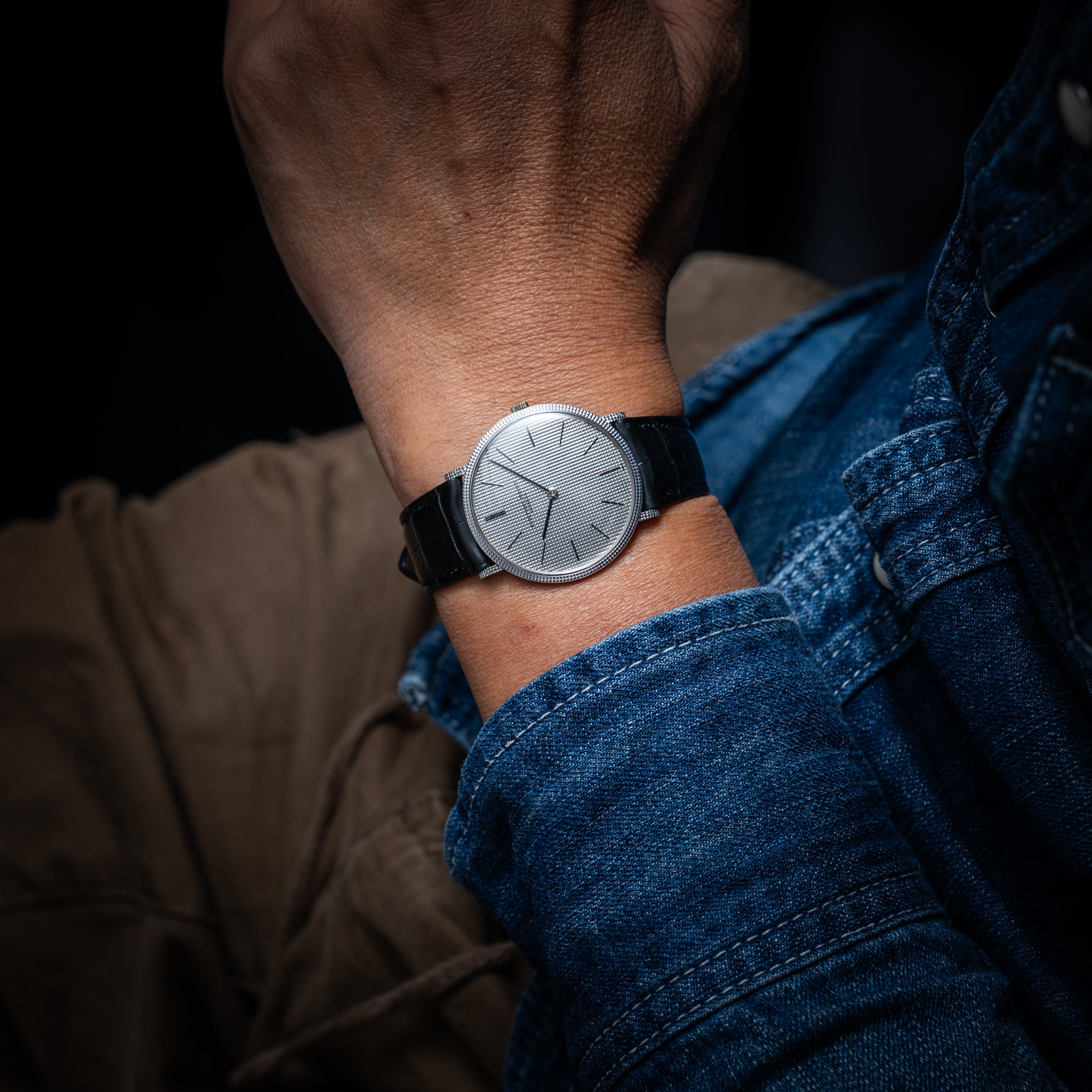 オーデマ・ピゲ ホブネイル 18金無垢ホワイトゴールド 1970年代製 手巻き Cal.K2001/1A 純正18KWG尾錠