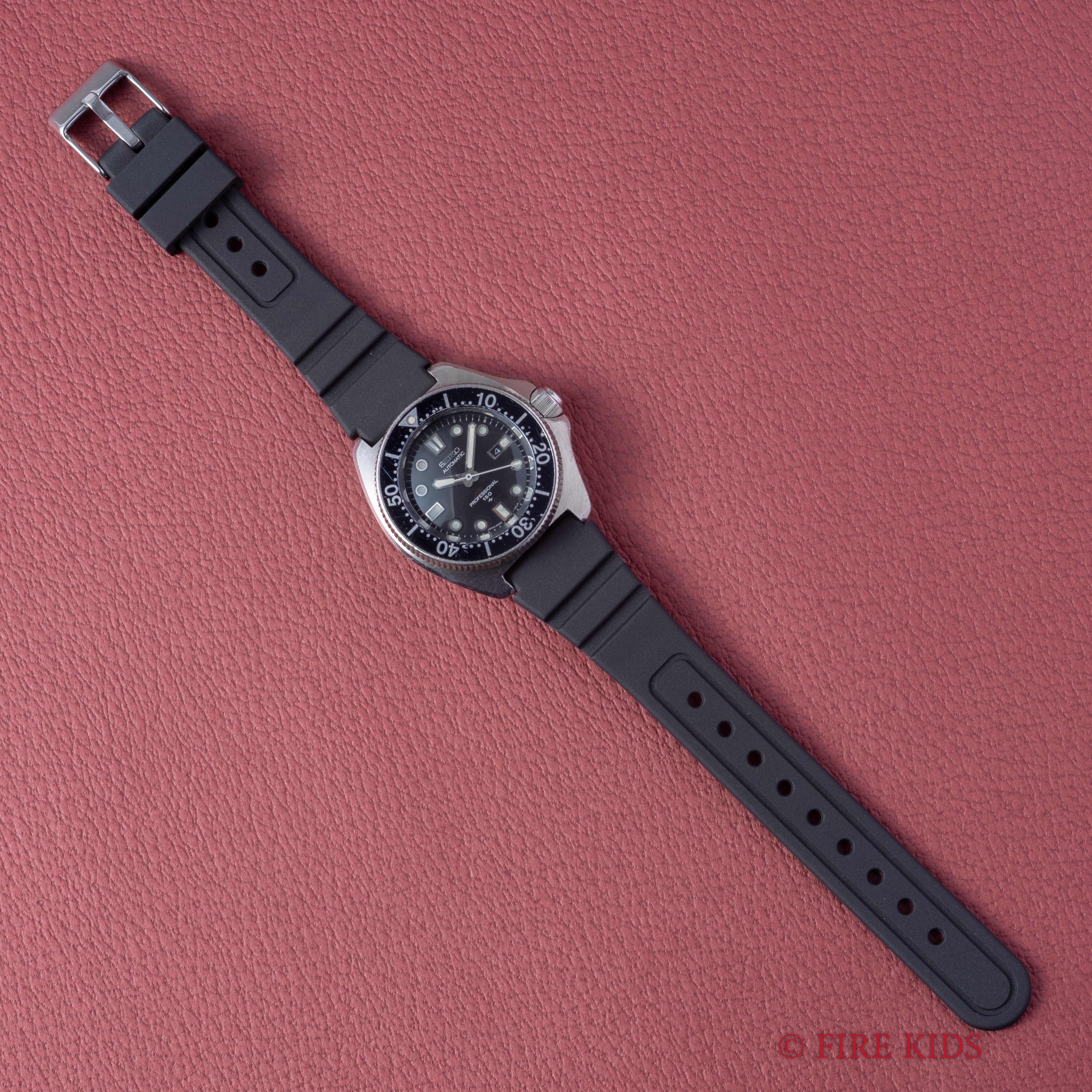 セイコー プロフェッショナル ダイバー 150m 1977年製 ボーイズサイズ Ref.2205-0760