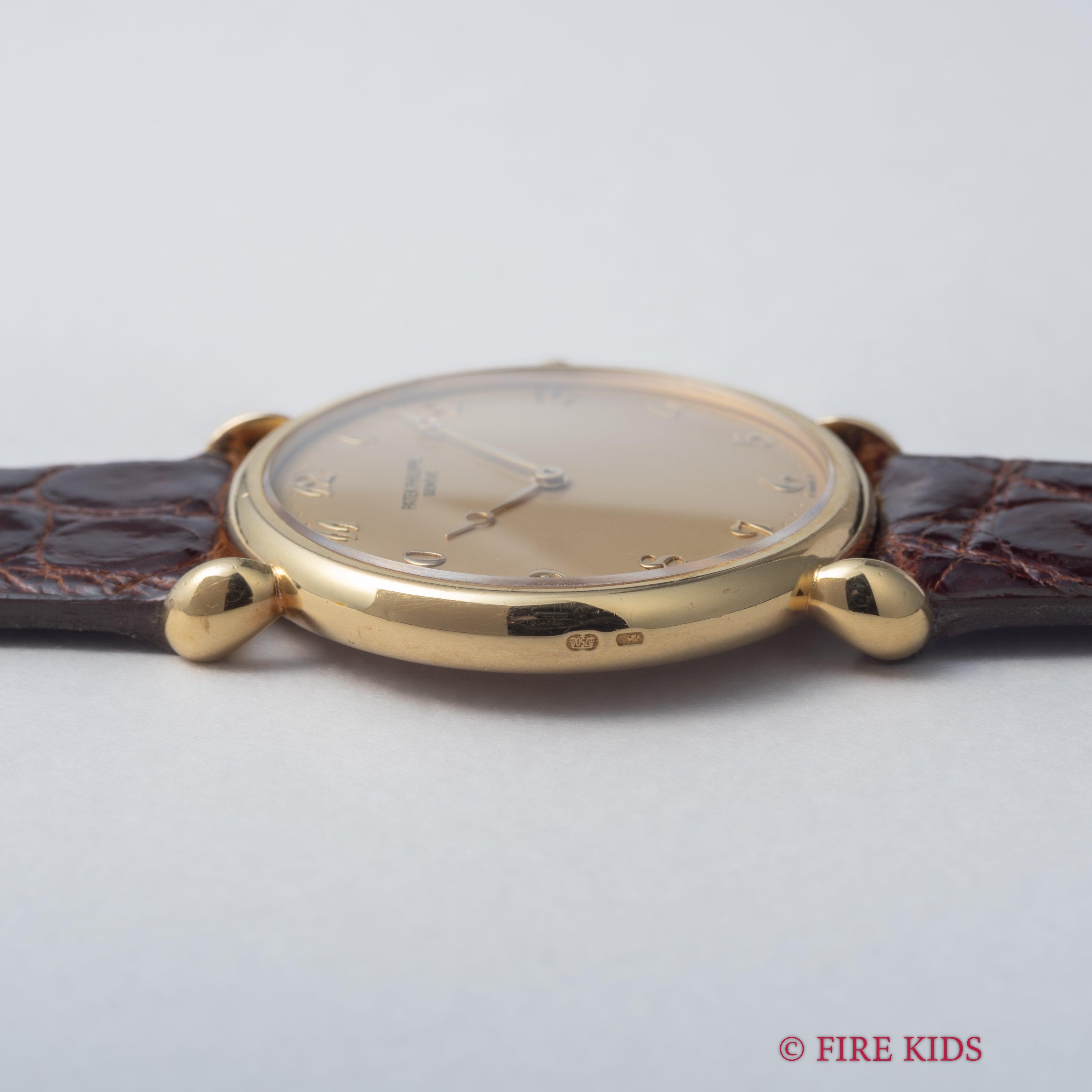 パテックフィリップ Ref.3820 カラトラバ 1990年代製 Cal.177 手巻き 18金イエローゴールド ブレゲ針ブレゲ数字