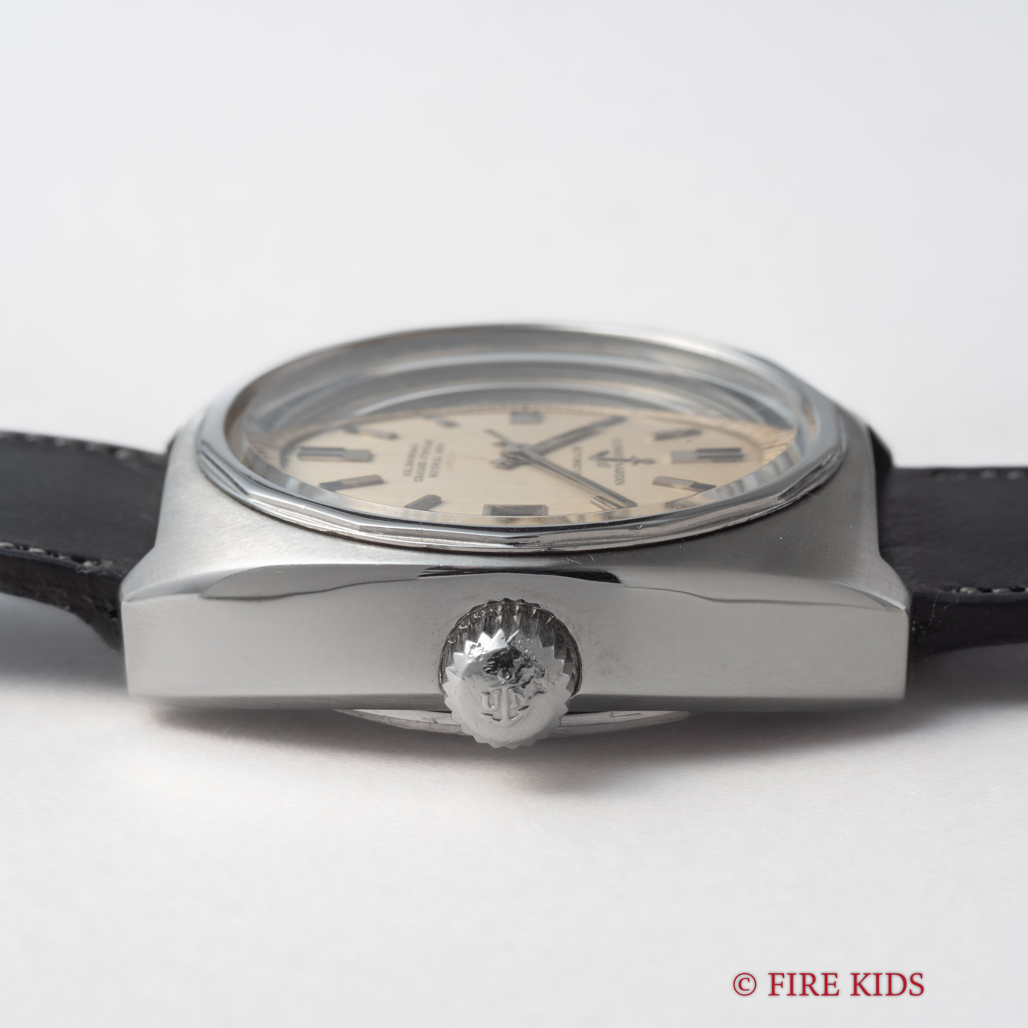 ユリスナルダン クロノメーター ハイテンション 1960年代製 自動巻 純正尾錠付