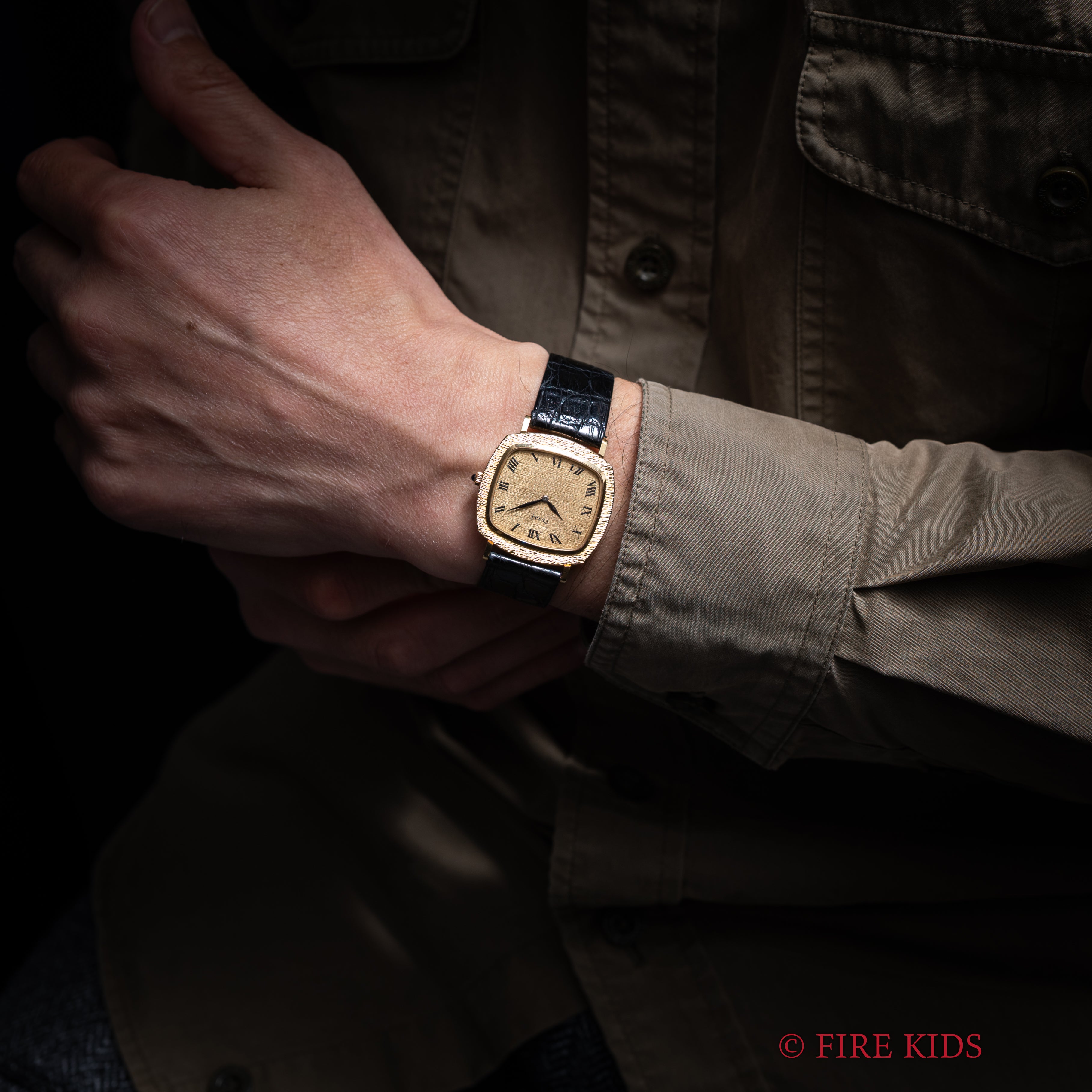 ピアジェ スクエア バーク仕上げ Cal.9P1 Ref.9434 純正18金尾錠付き 1970年代製