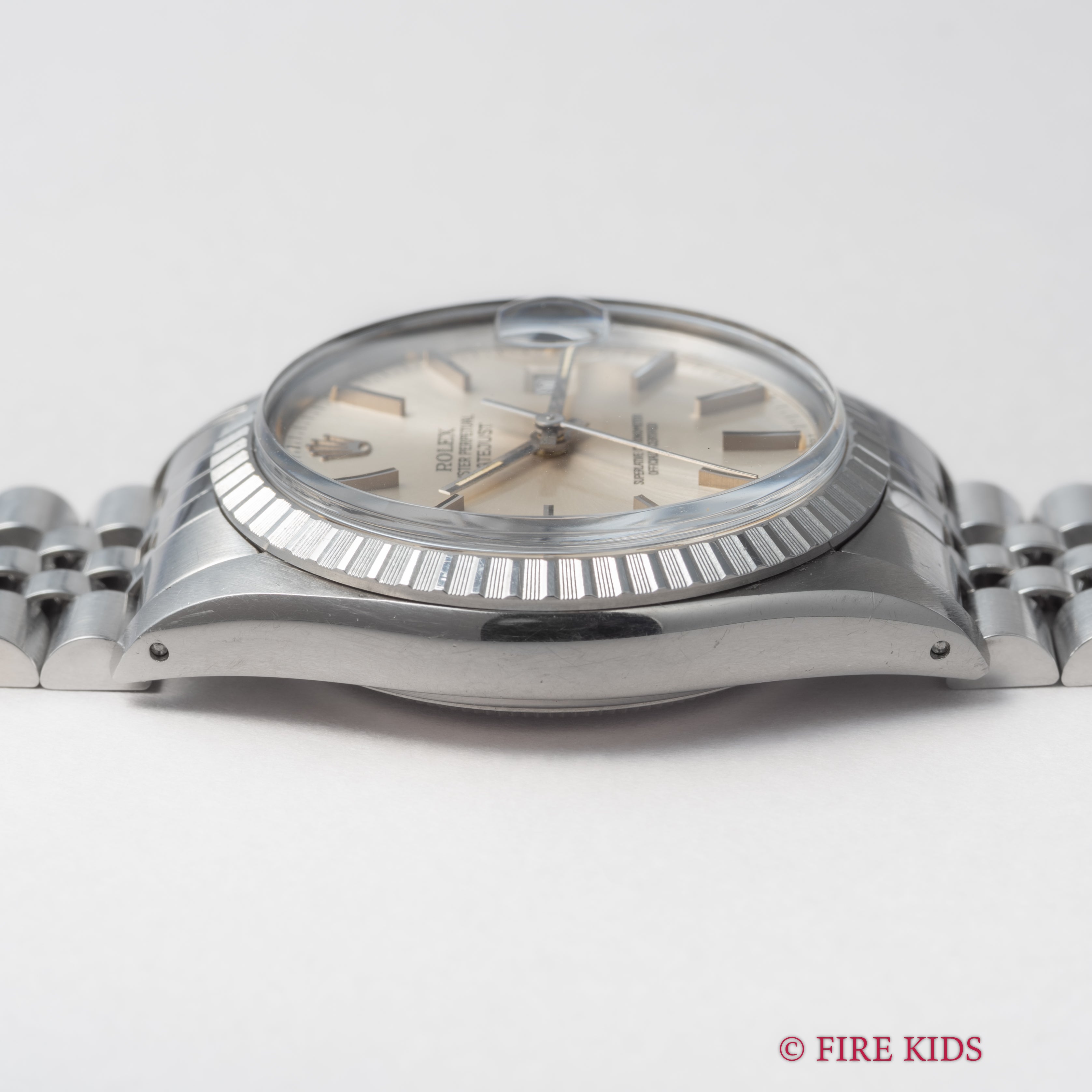 ロレックス デイトジャスト 1984年製 Ref.16030 シルバーダイヤル オールトリチウム 純正ジュビリーブレス