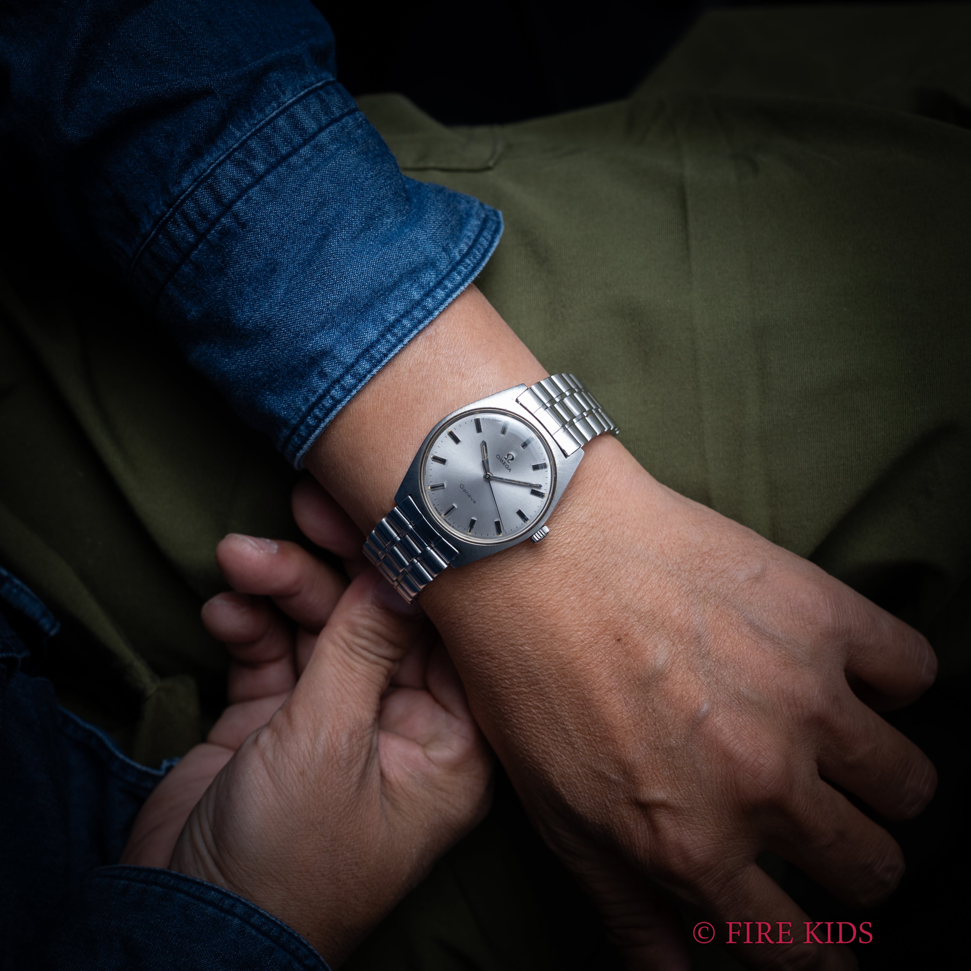 オメガ ジュネーブ 1969年製 Ref.135.041 手巻き トノー型 純正ブレス付